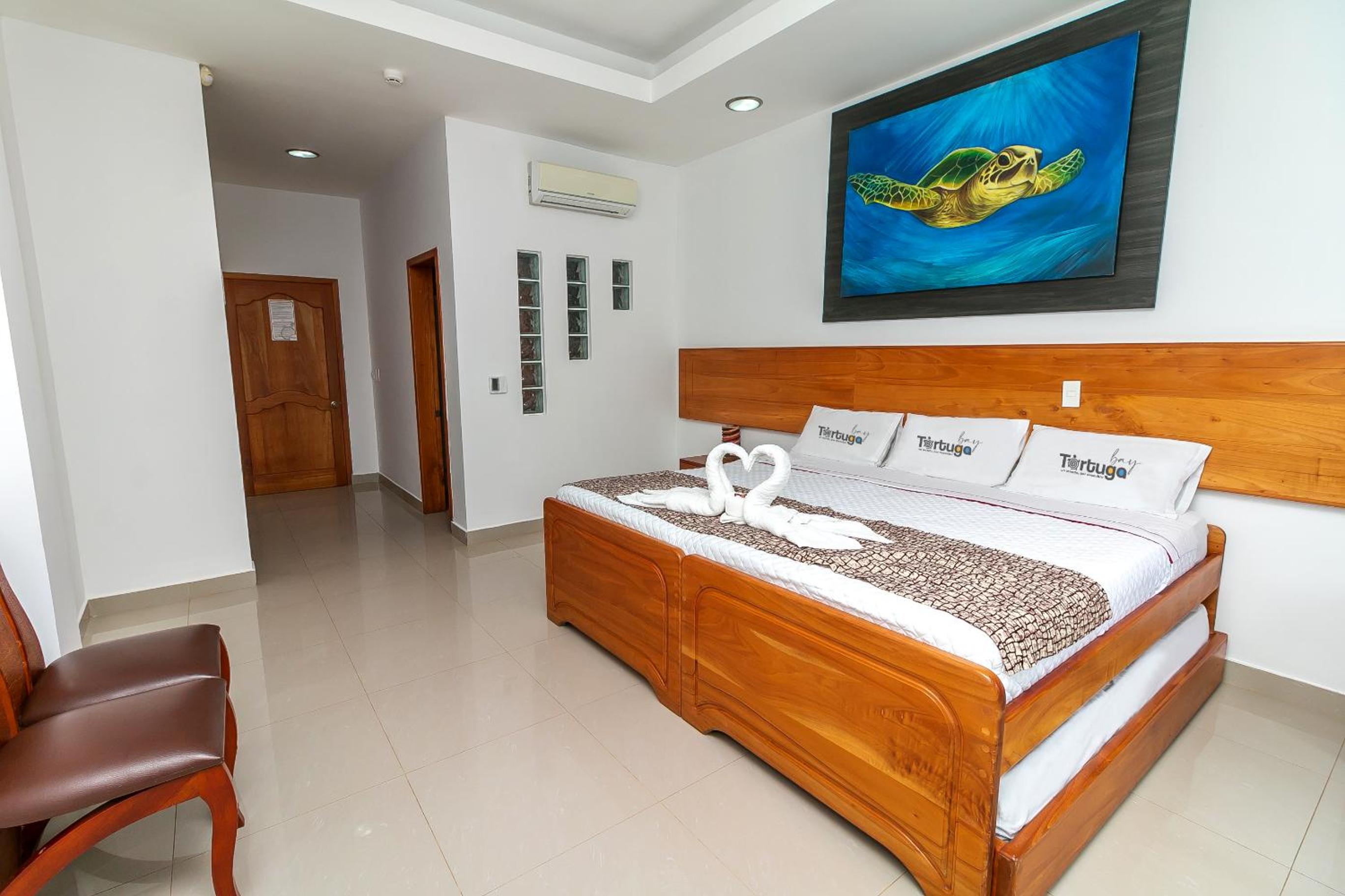 Standard King Room photo 1