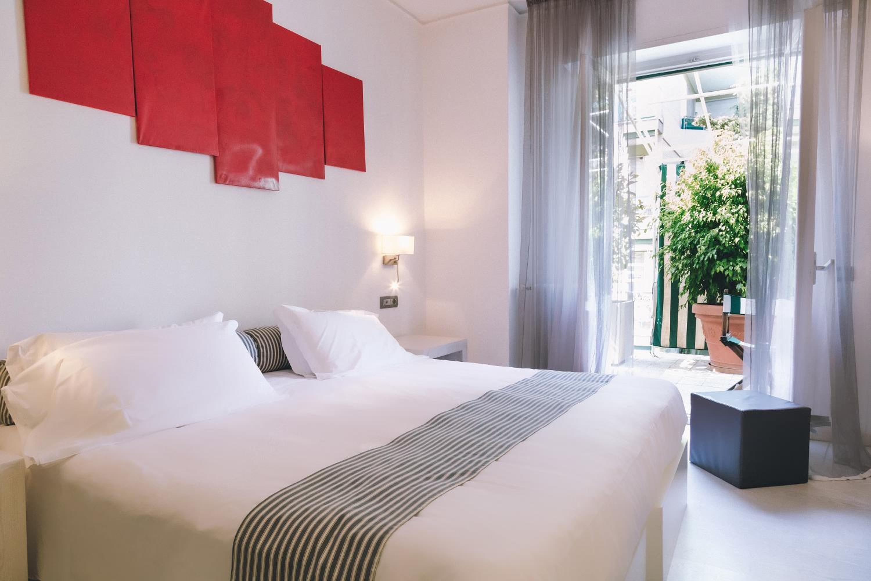 Superior Double Room - Photo 1