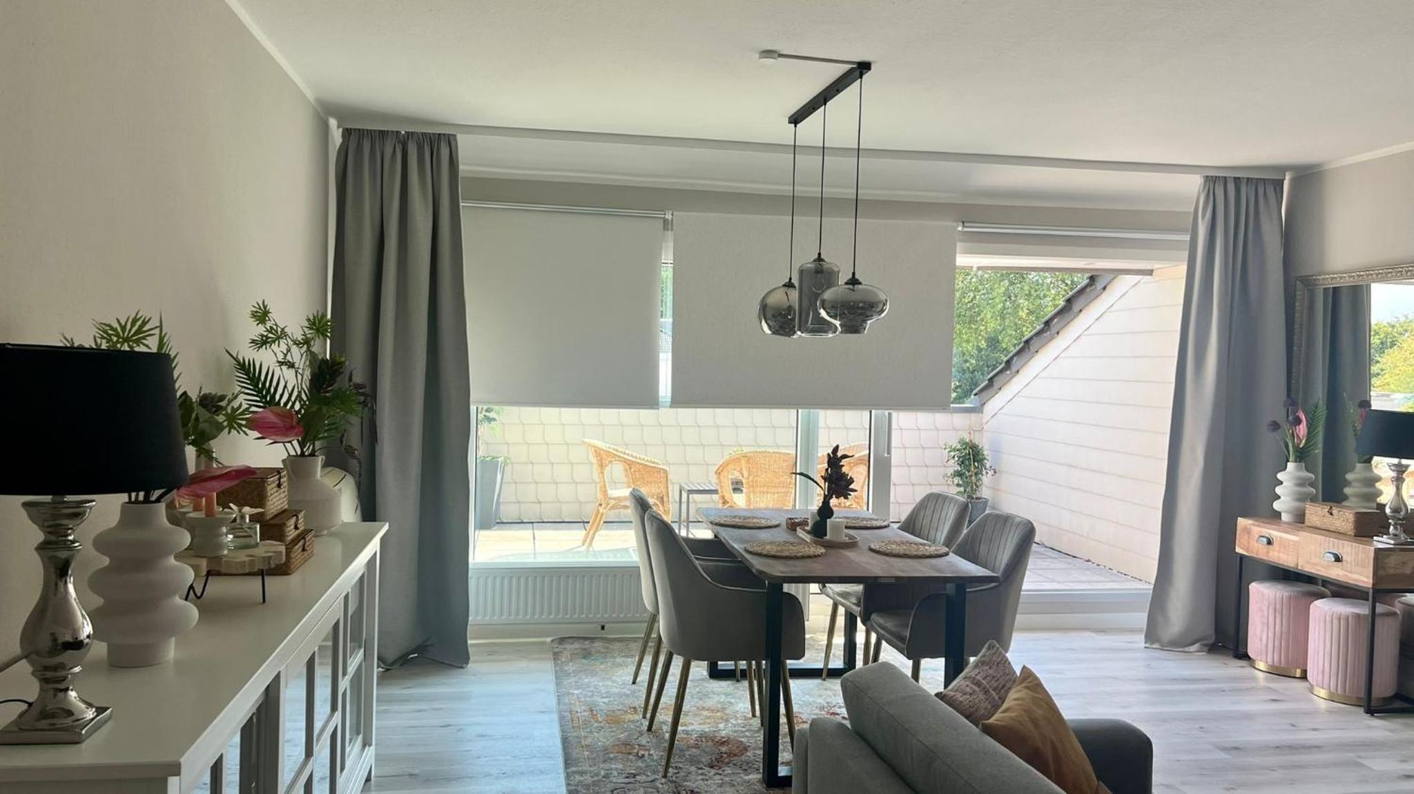 Family Room - Photo 28