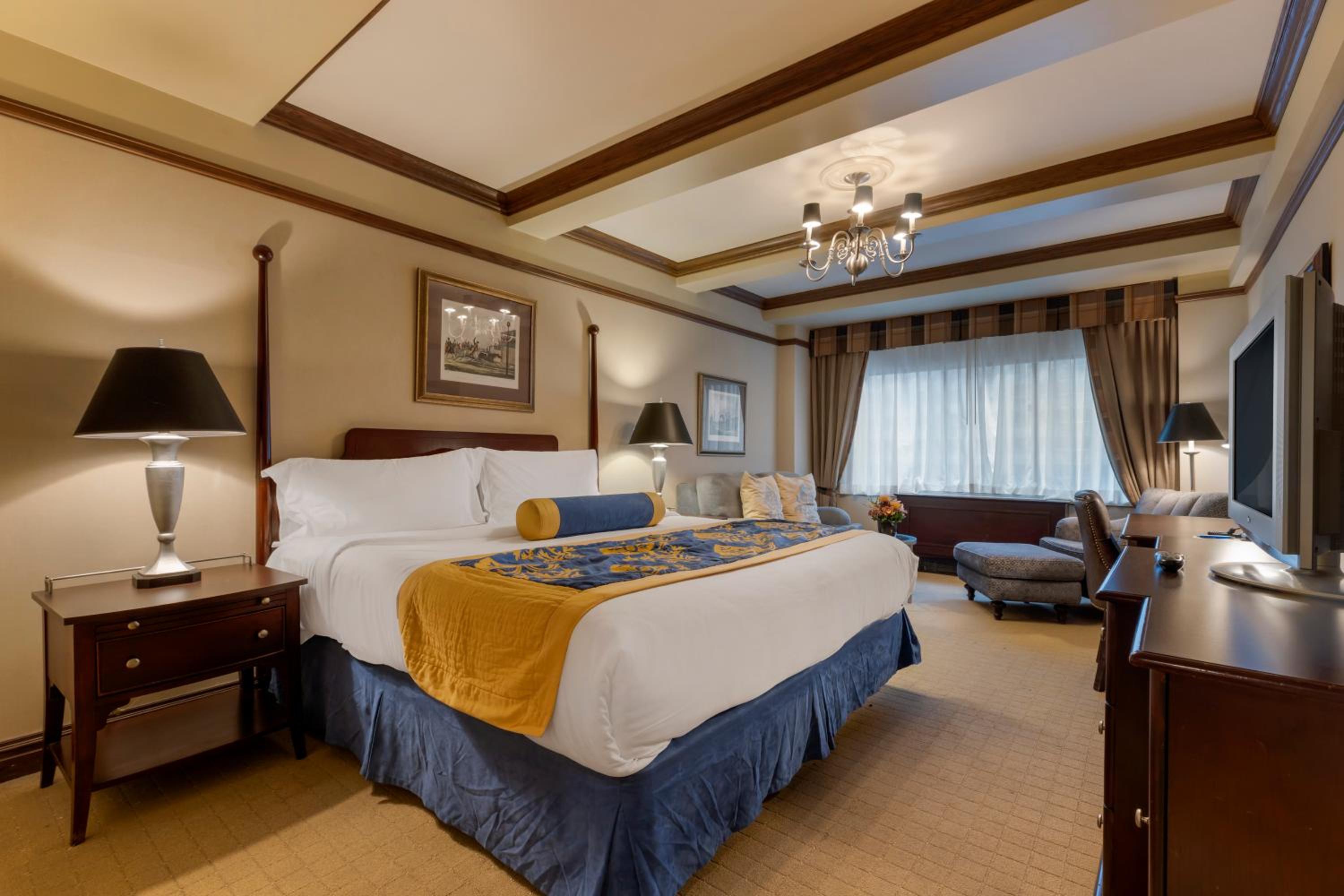 King One-Bedroom, Suite, Non-Smoking photo 2