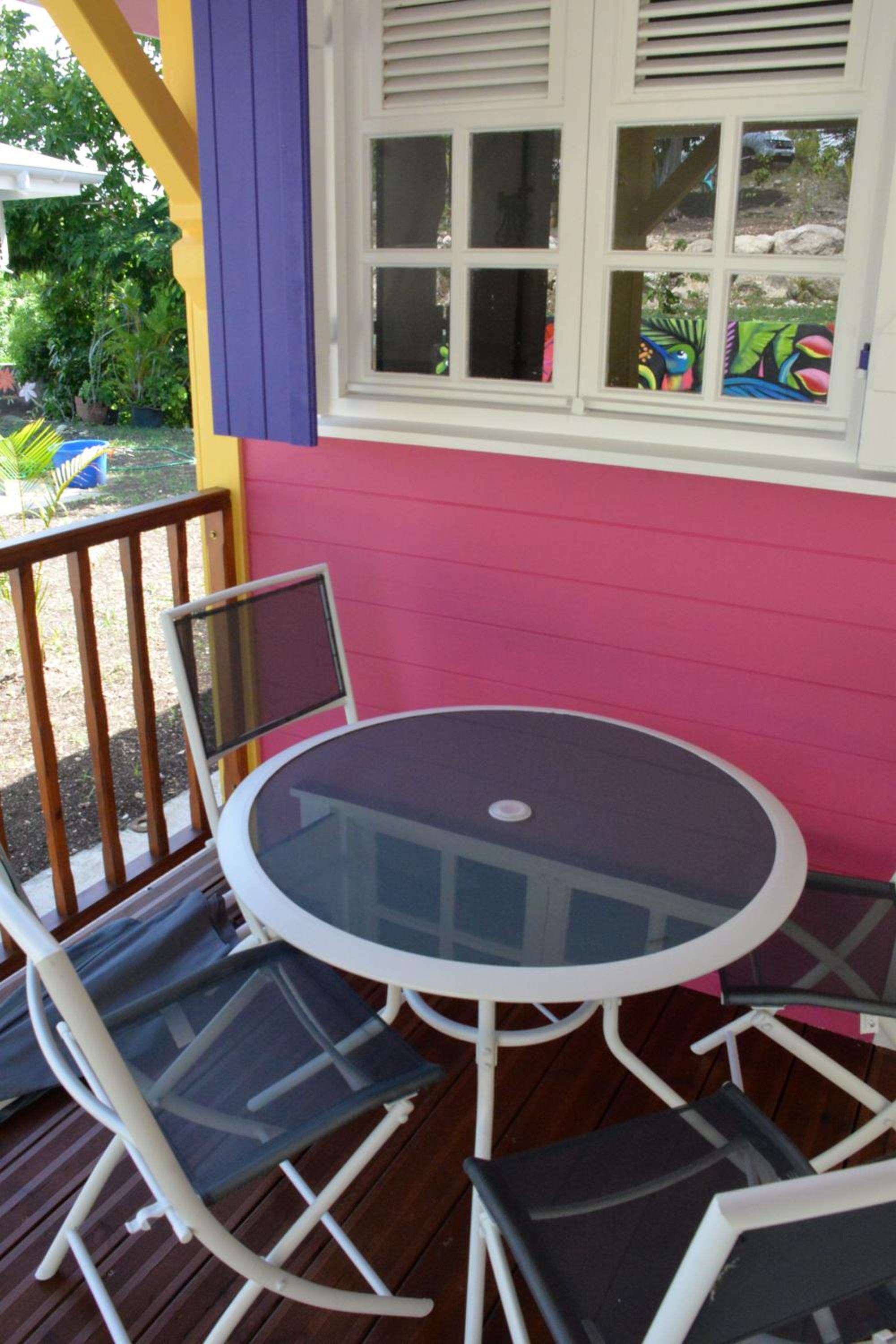 Bungalow with Patio - Photo 5