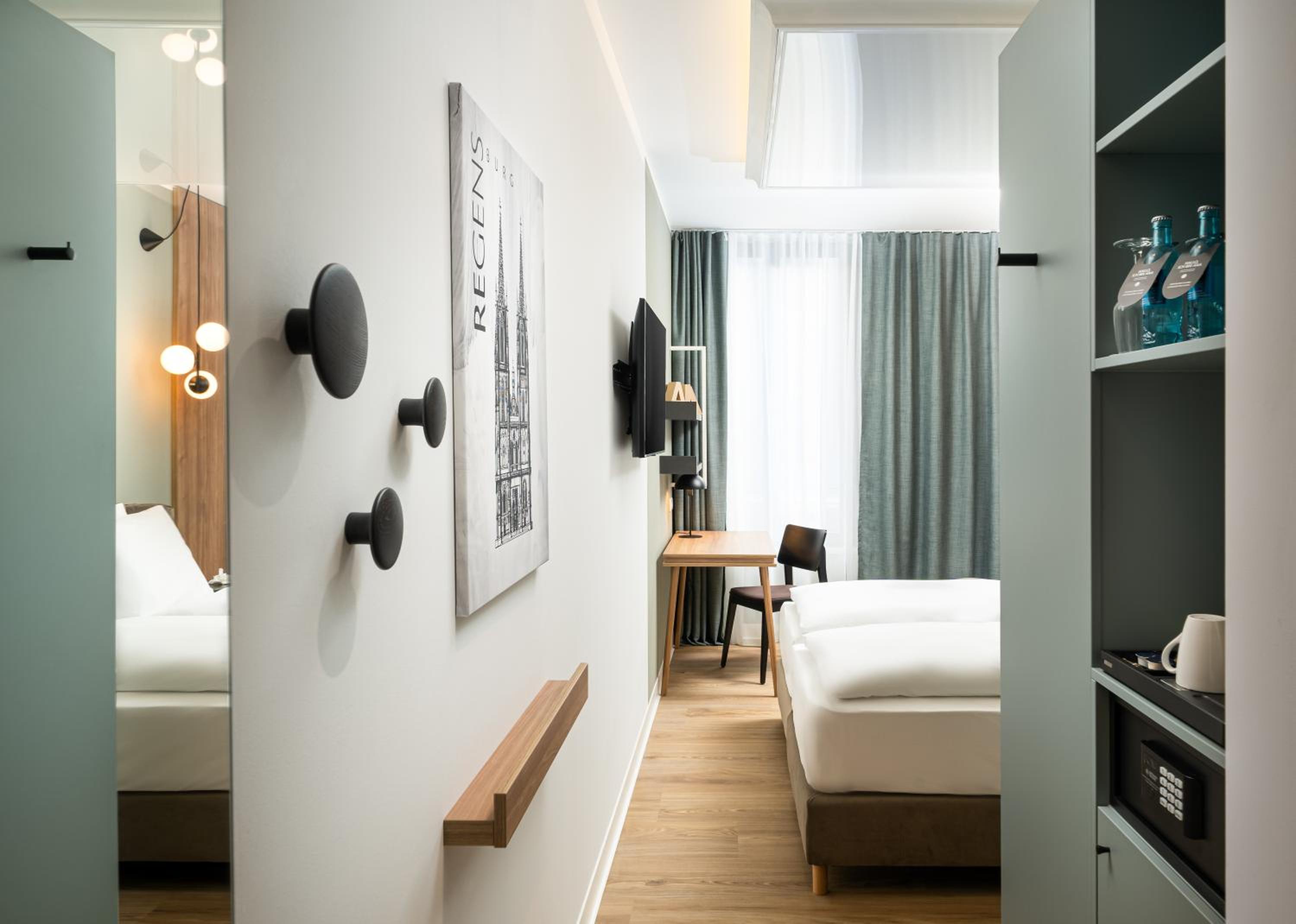 Double Room - Photo 2
