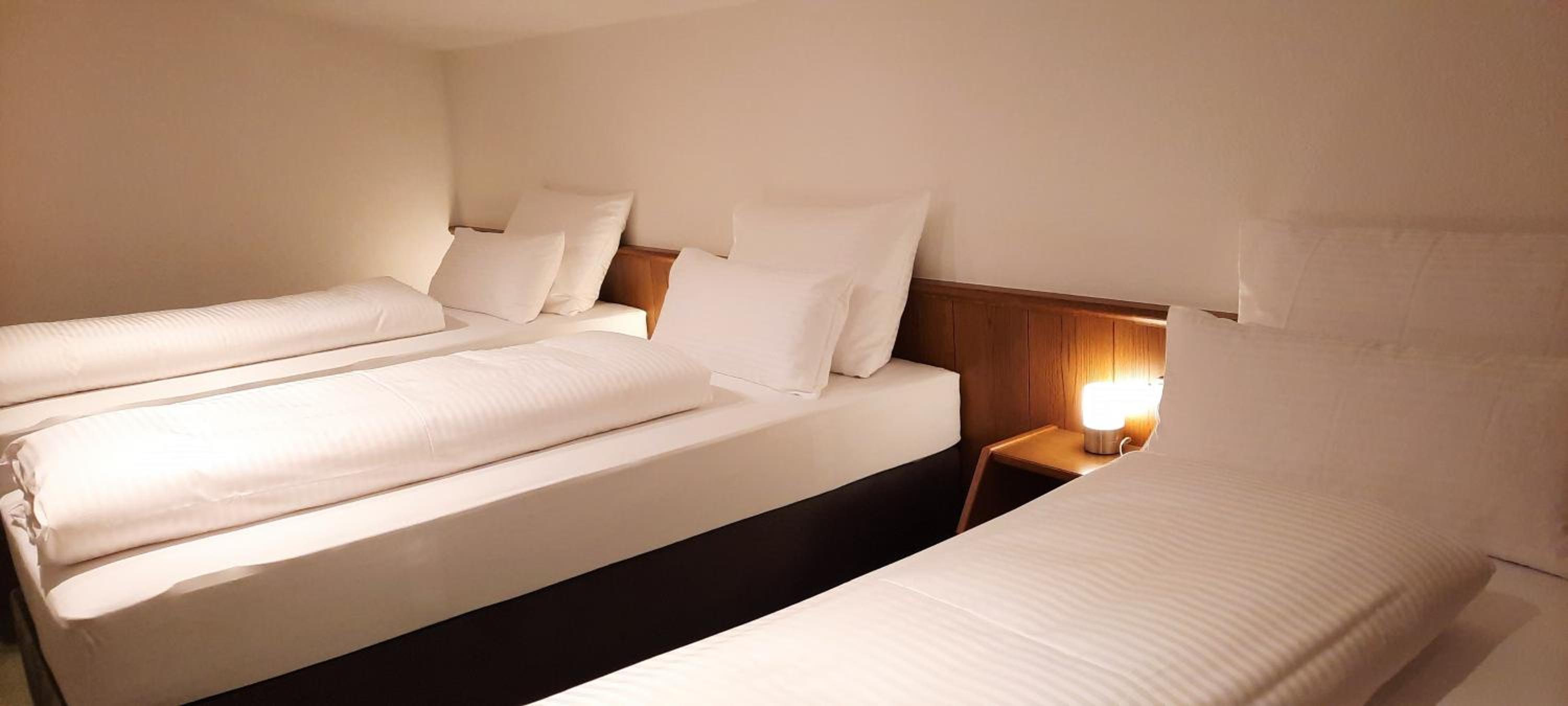 Standard Triple Room photo 2