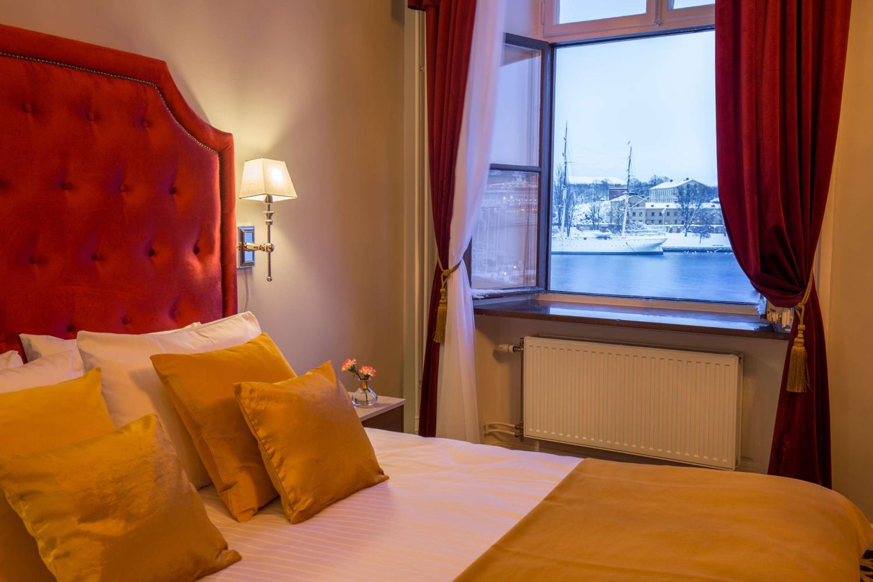 Premium King Room with Sea View