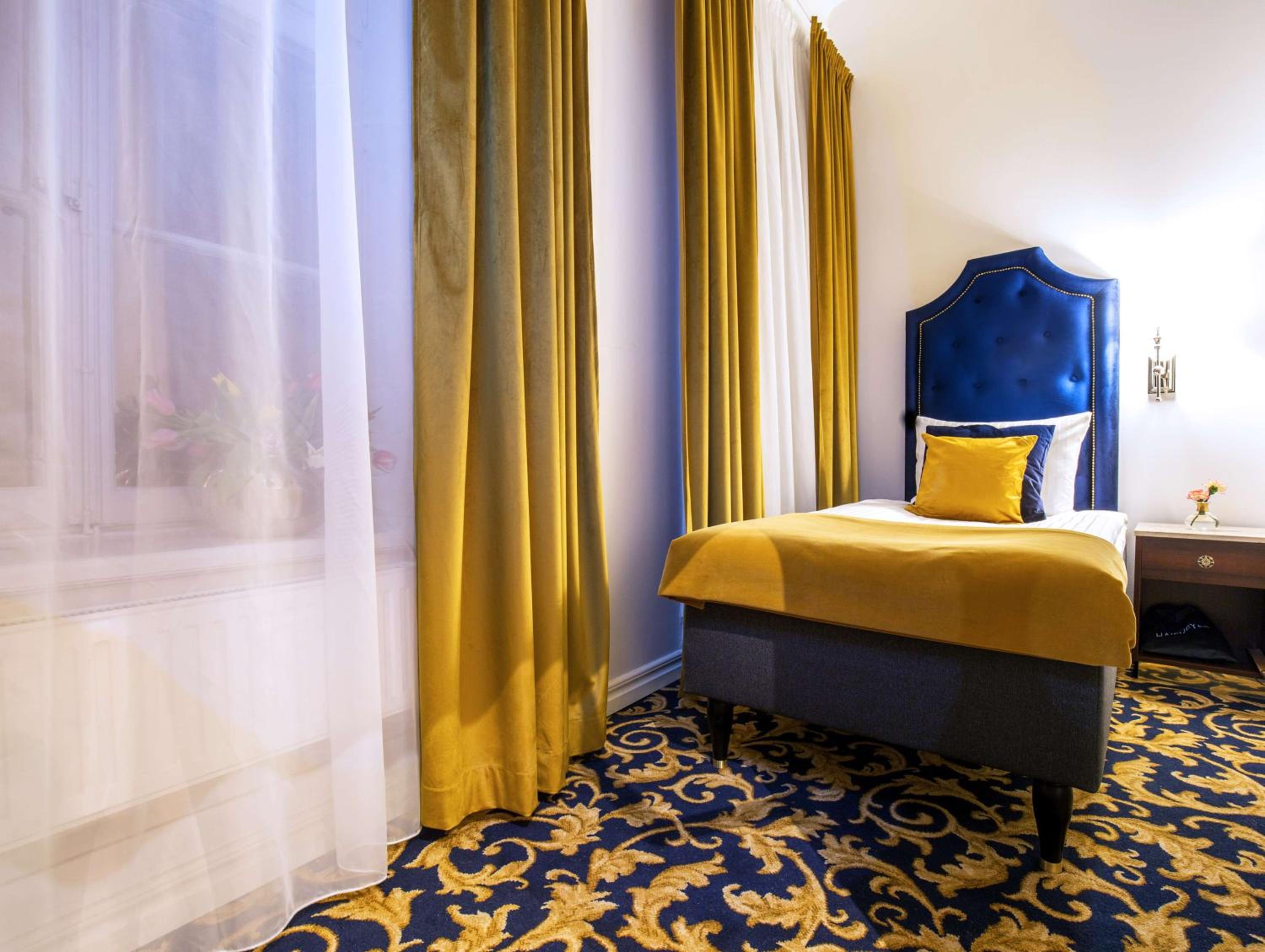 Economy Single Room