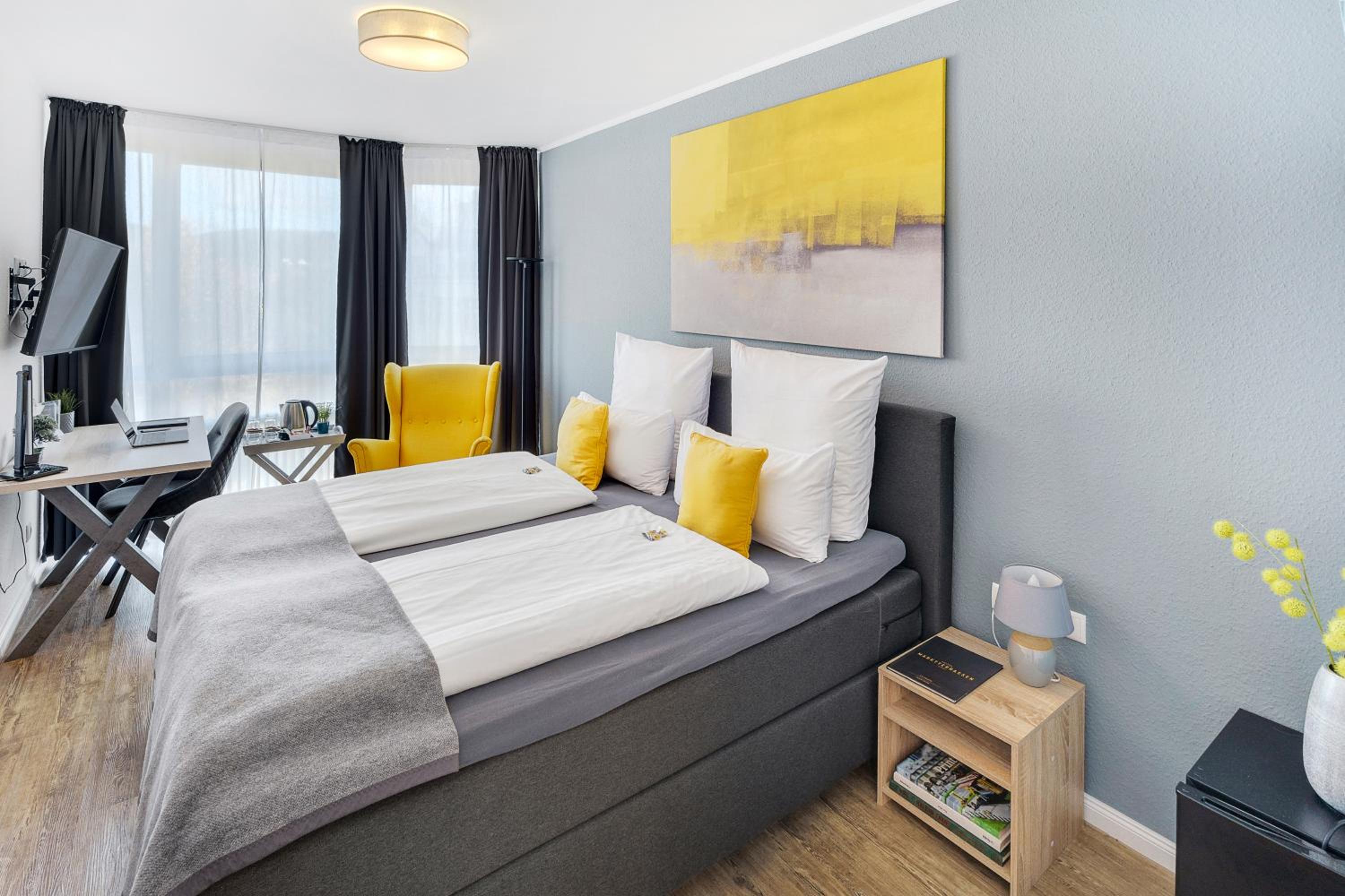 Double Room - Photo 10