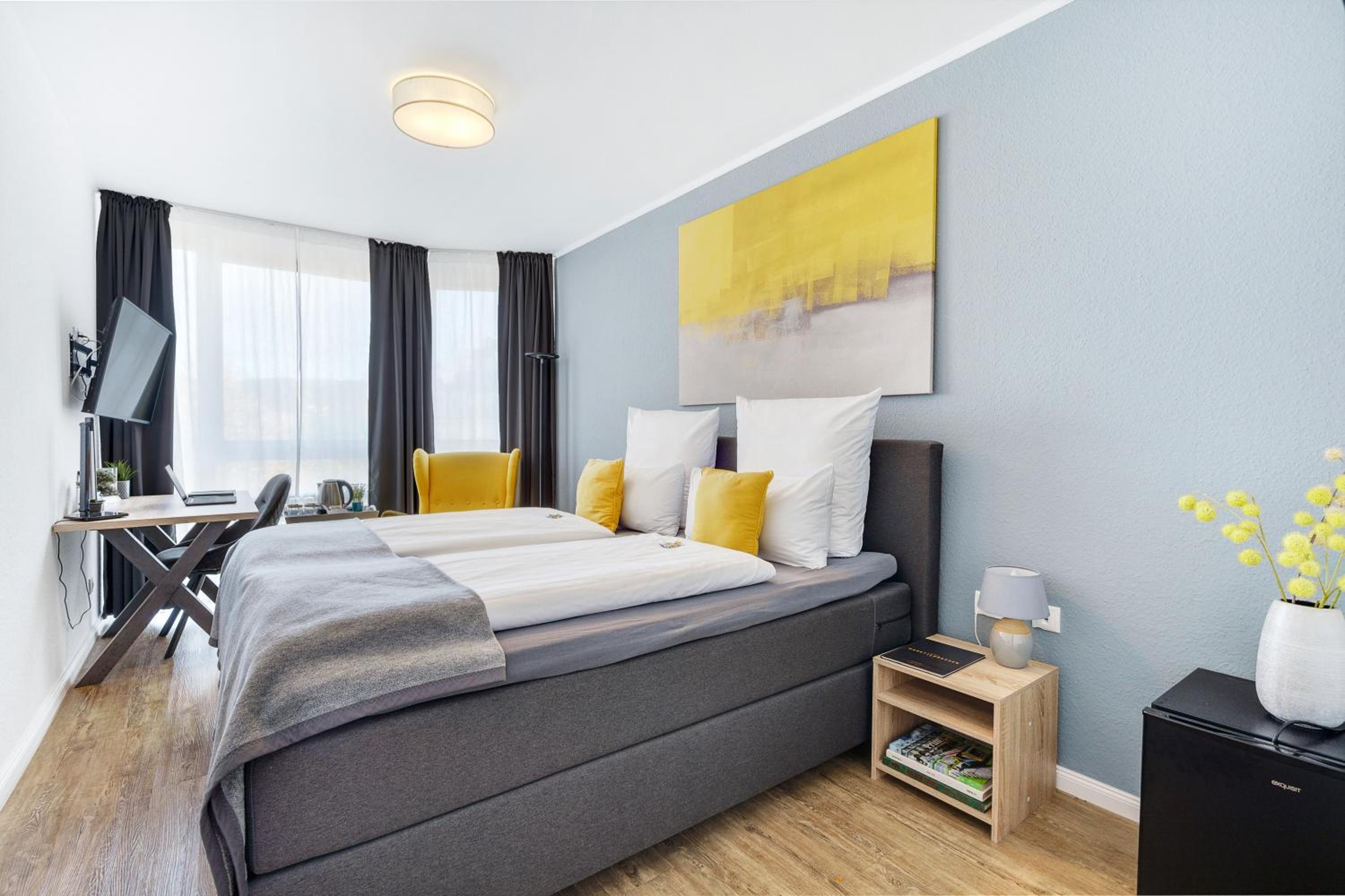 Double Room - Photo 12