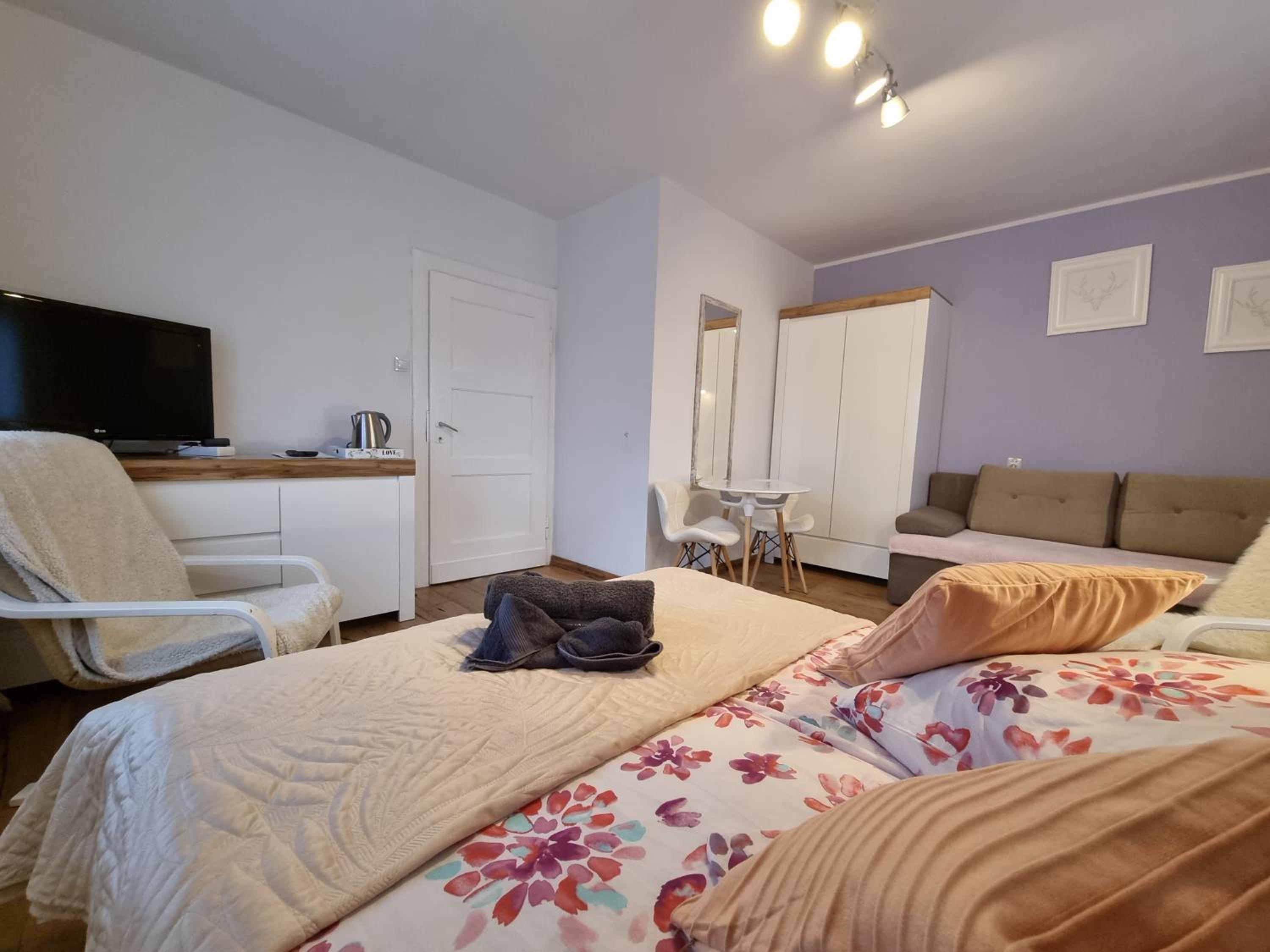 Quadruple Room with Private External Bathroom photo 2