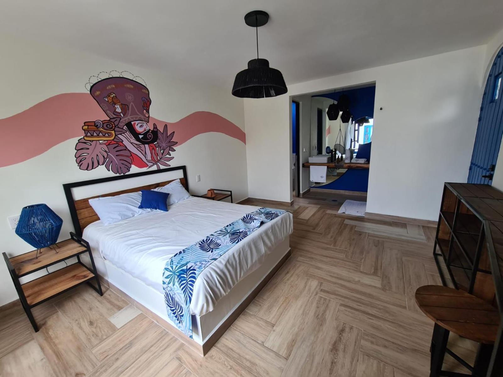 Deluxe Room (2 Adults + 1 Child) photo 1