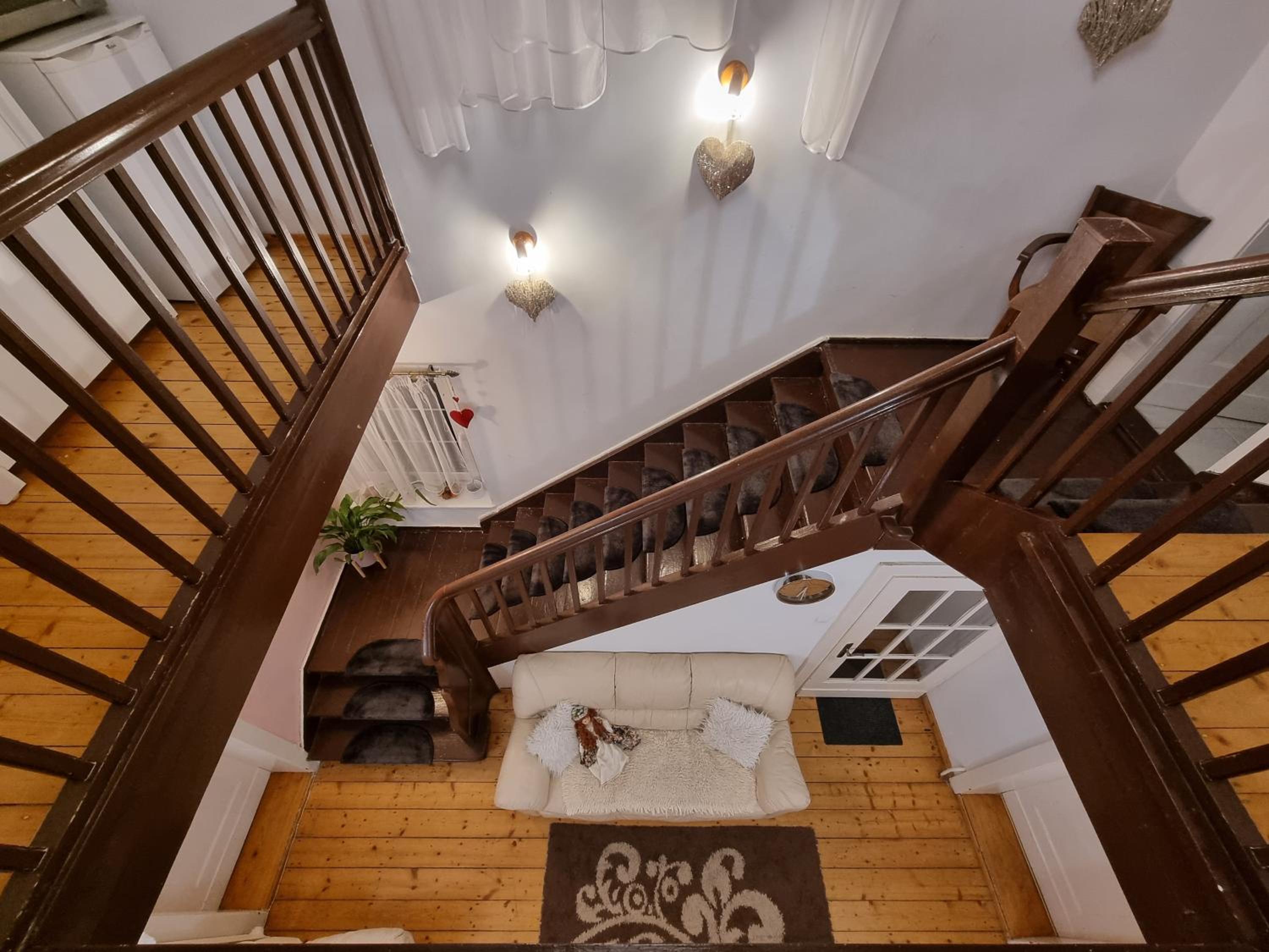 Villa photo 2