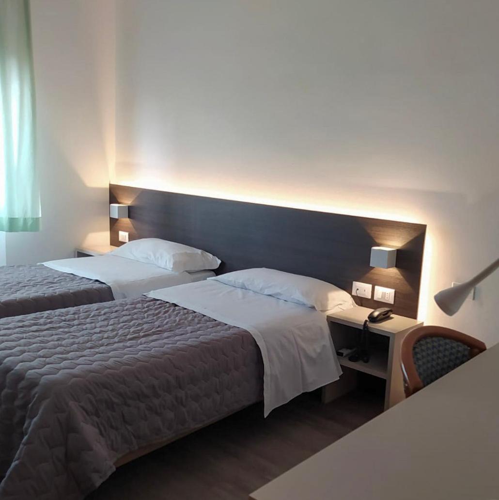 Twin Room photo 2
