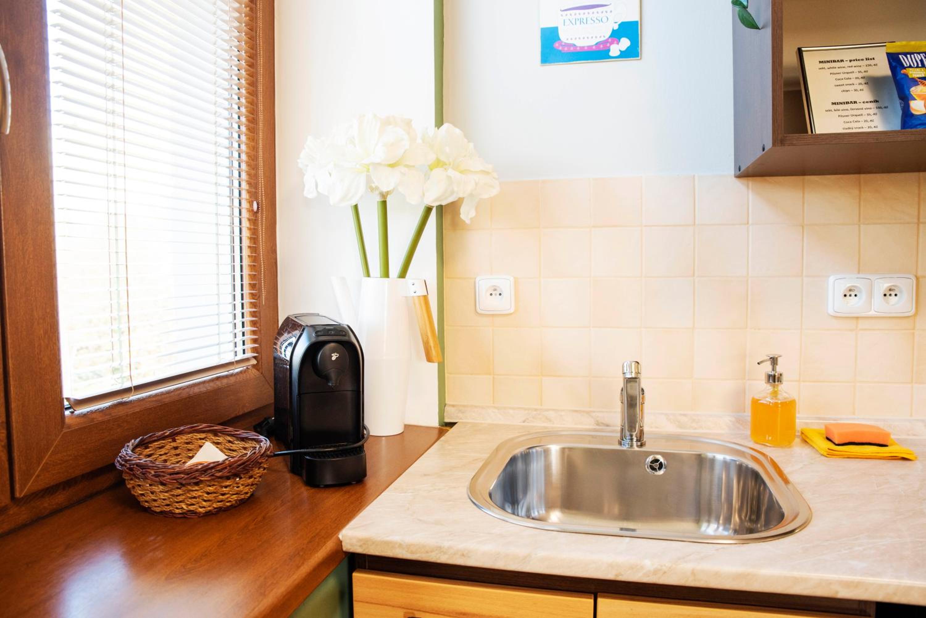 Apartment - Photo 25