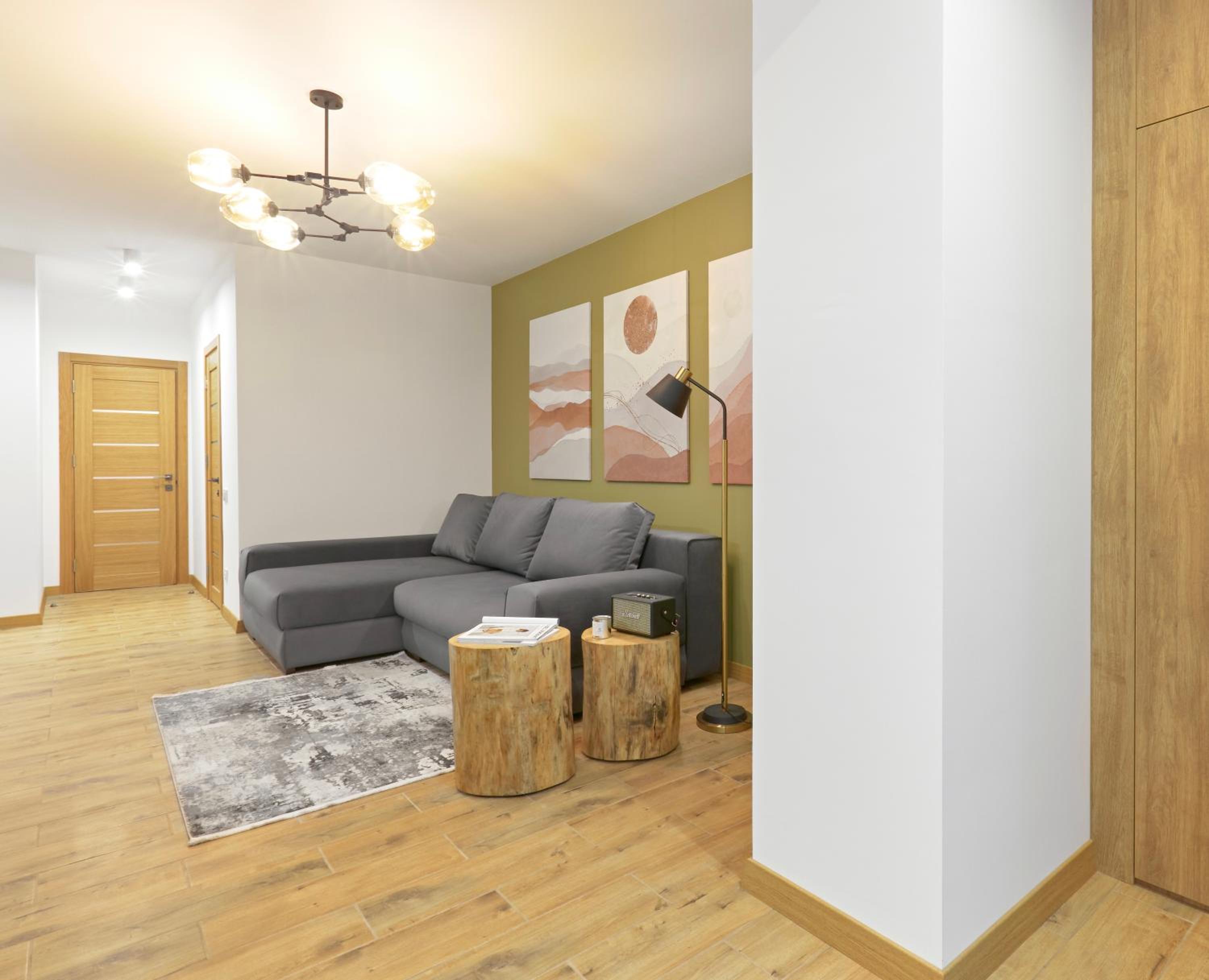 Apartment with Mountain View photo 1