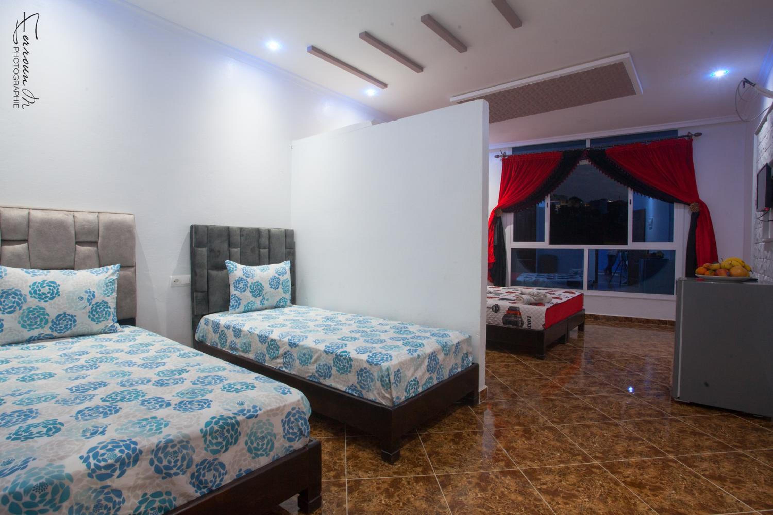 Quadruple Room with Shower - Photo 1