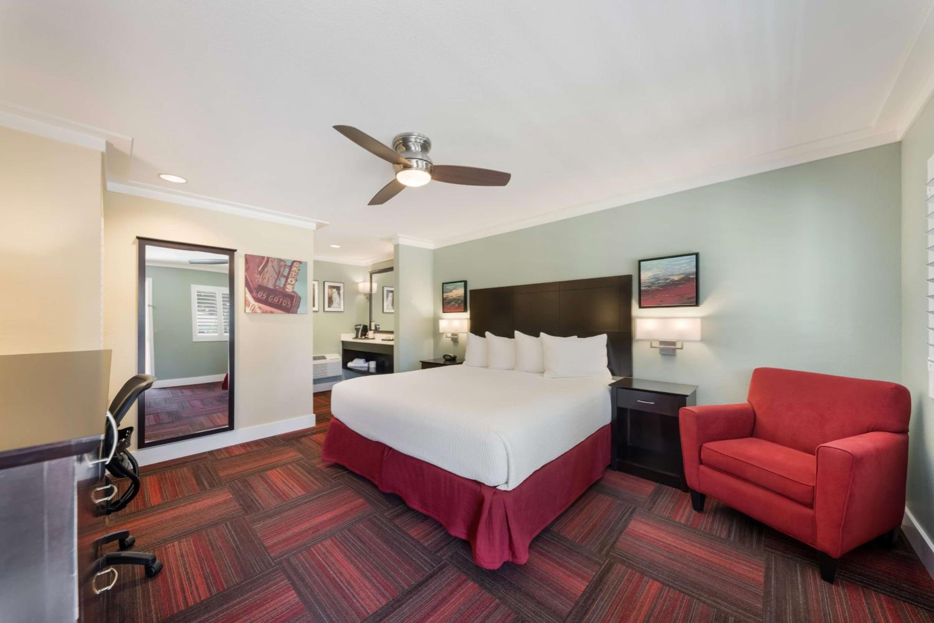 King Room - Photo 1