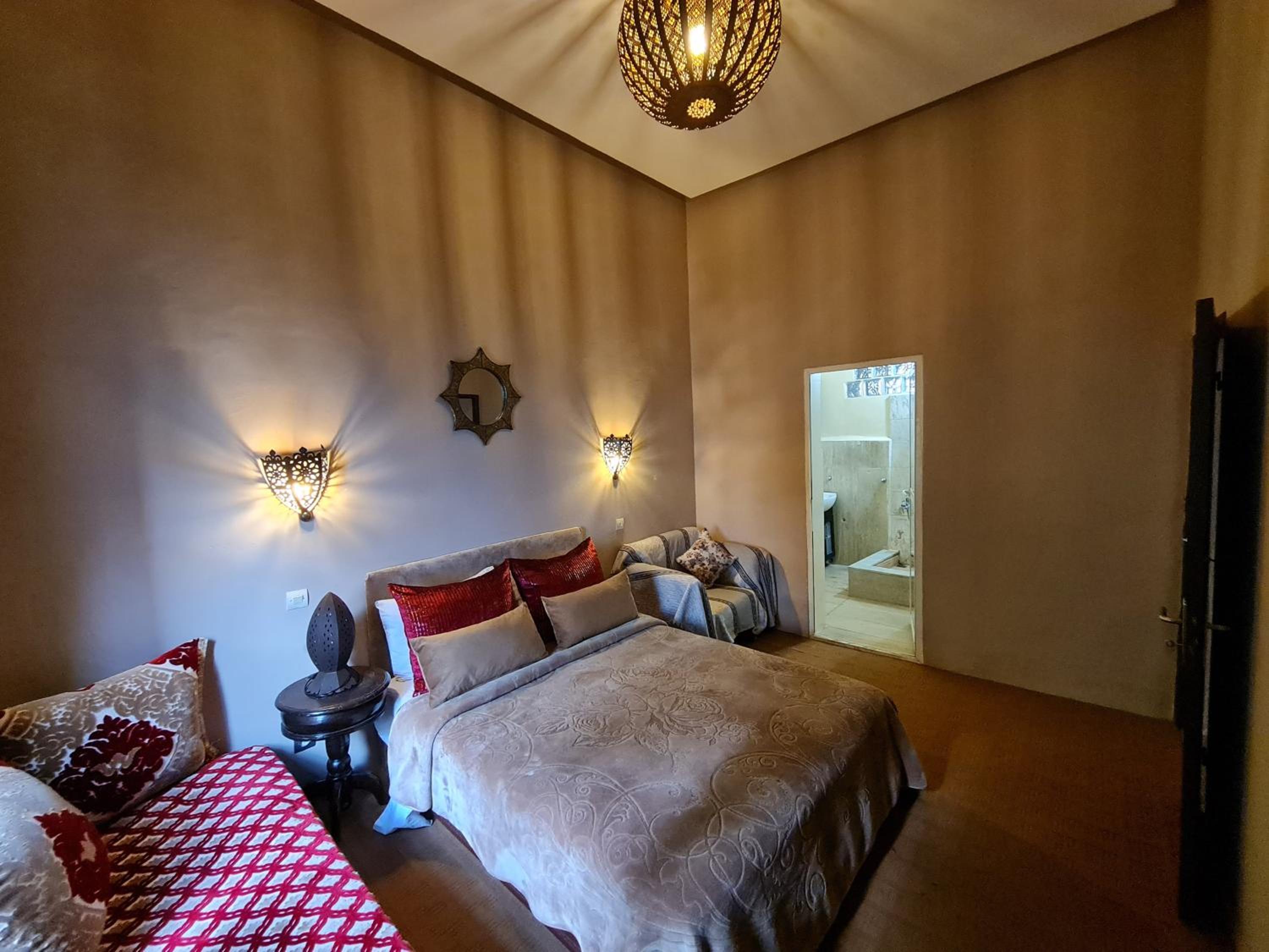Double Room - Photo 4
