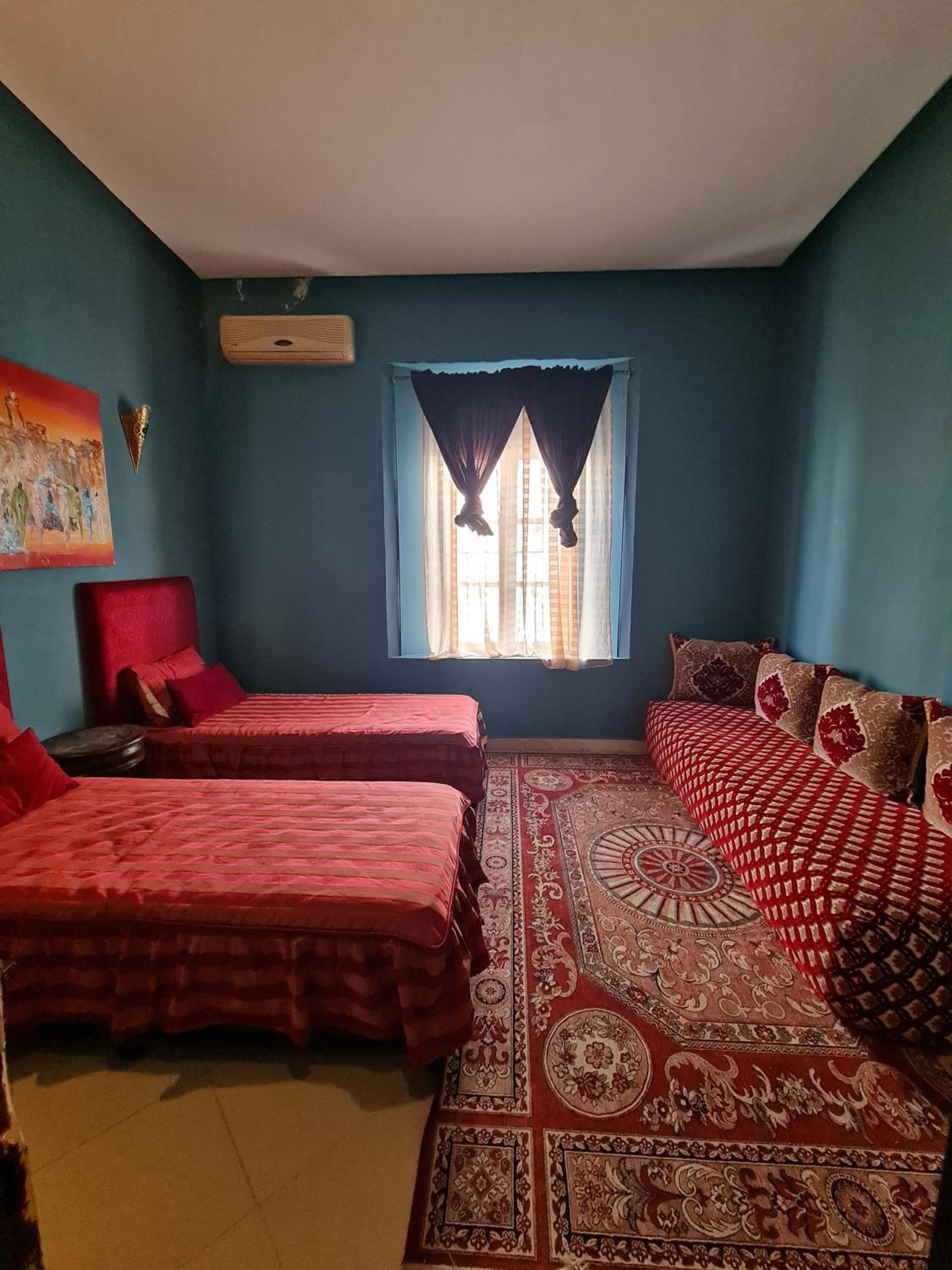 Twin Room - Photo 1
