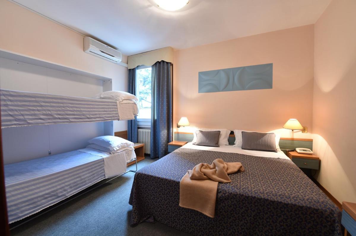 Quadruple Room photo 2