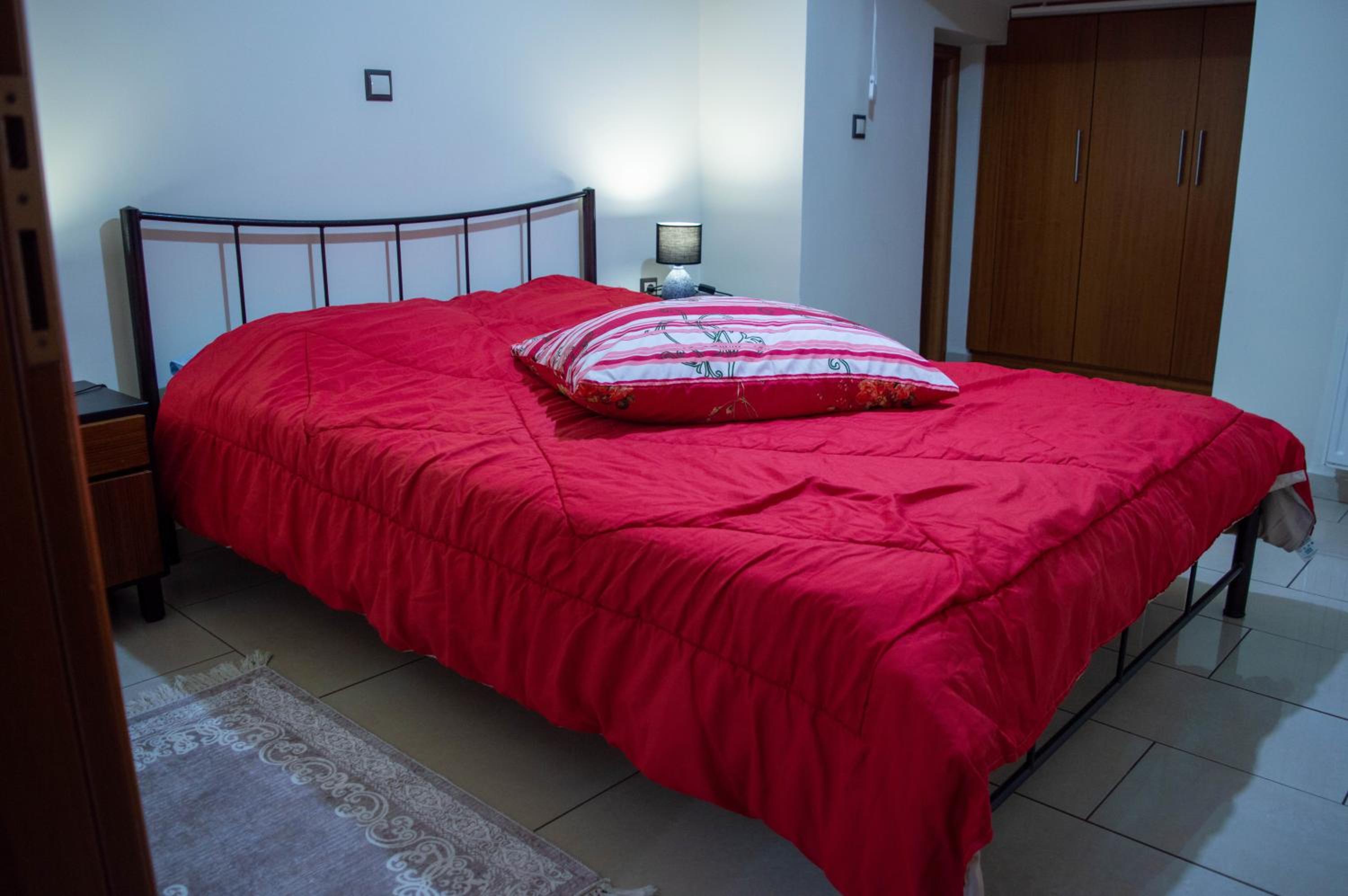 Two-Bedroom Apartment - Photo 30