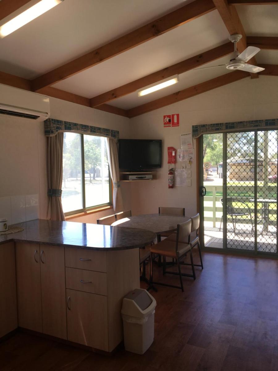 Family Room photo 3