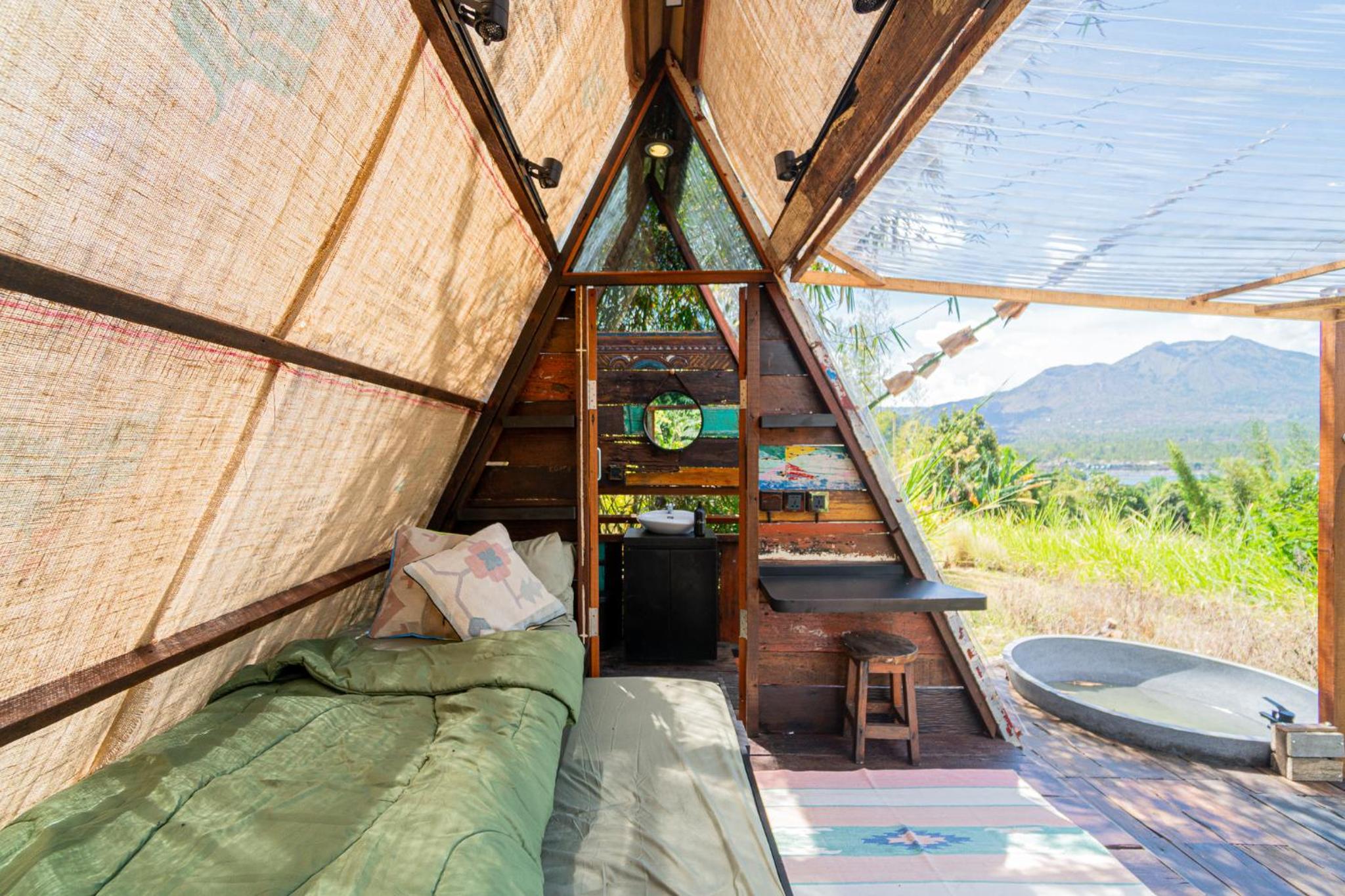Cabin - Photo 17