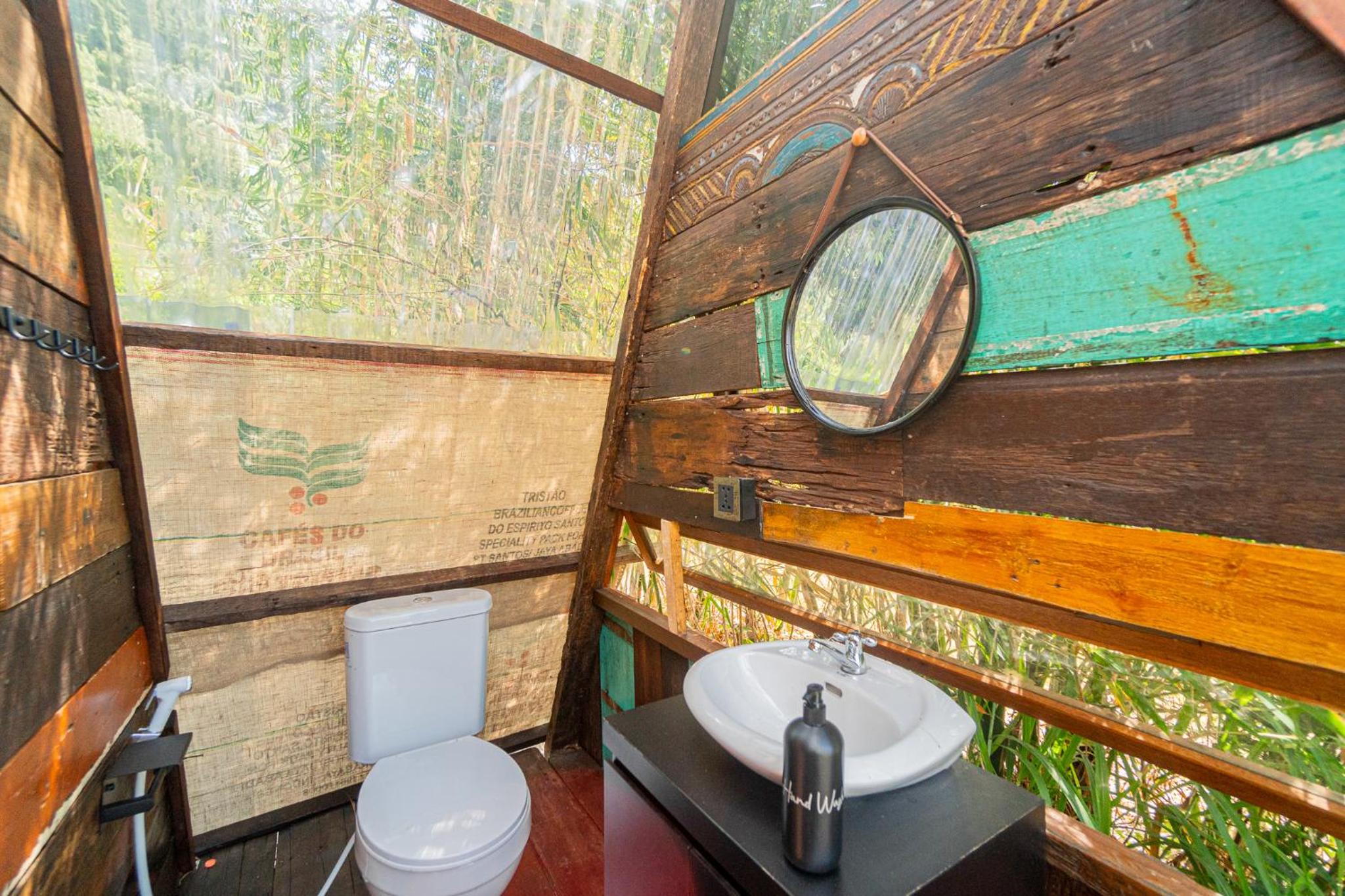 Cabin - Photo 9