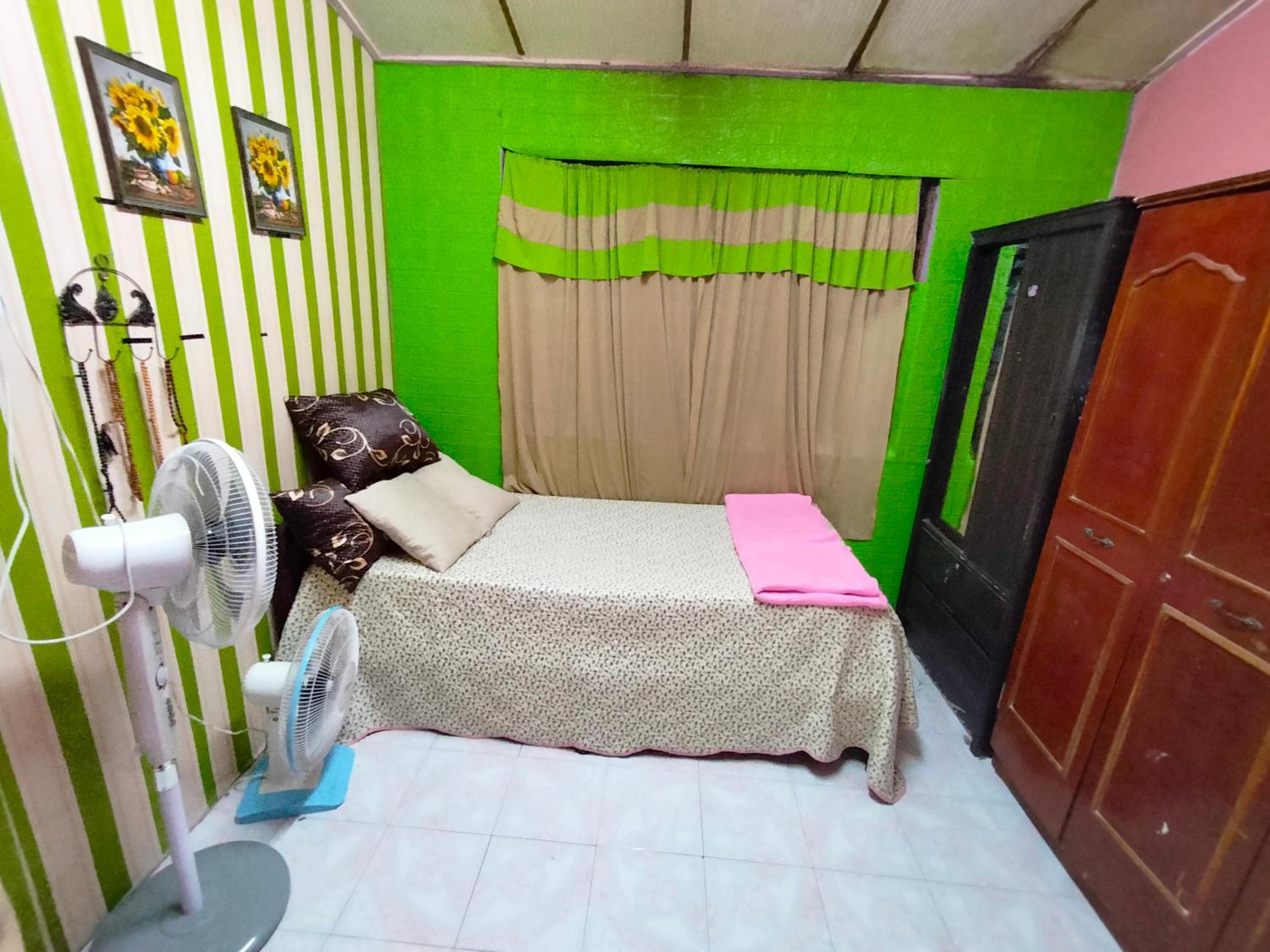 Two-Bedroom House photo 2