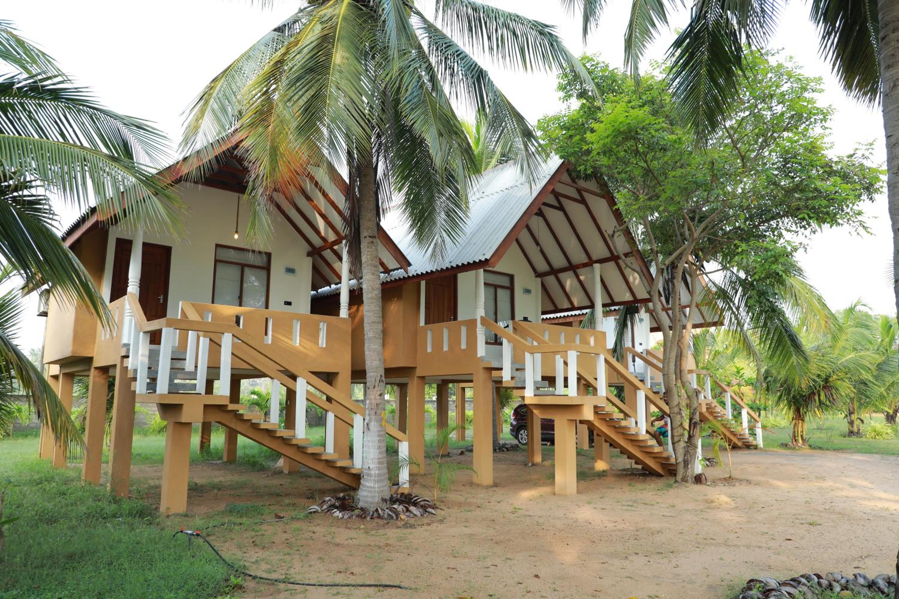 Deluxe Double Room with Balcony and Sea View photo 2