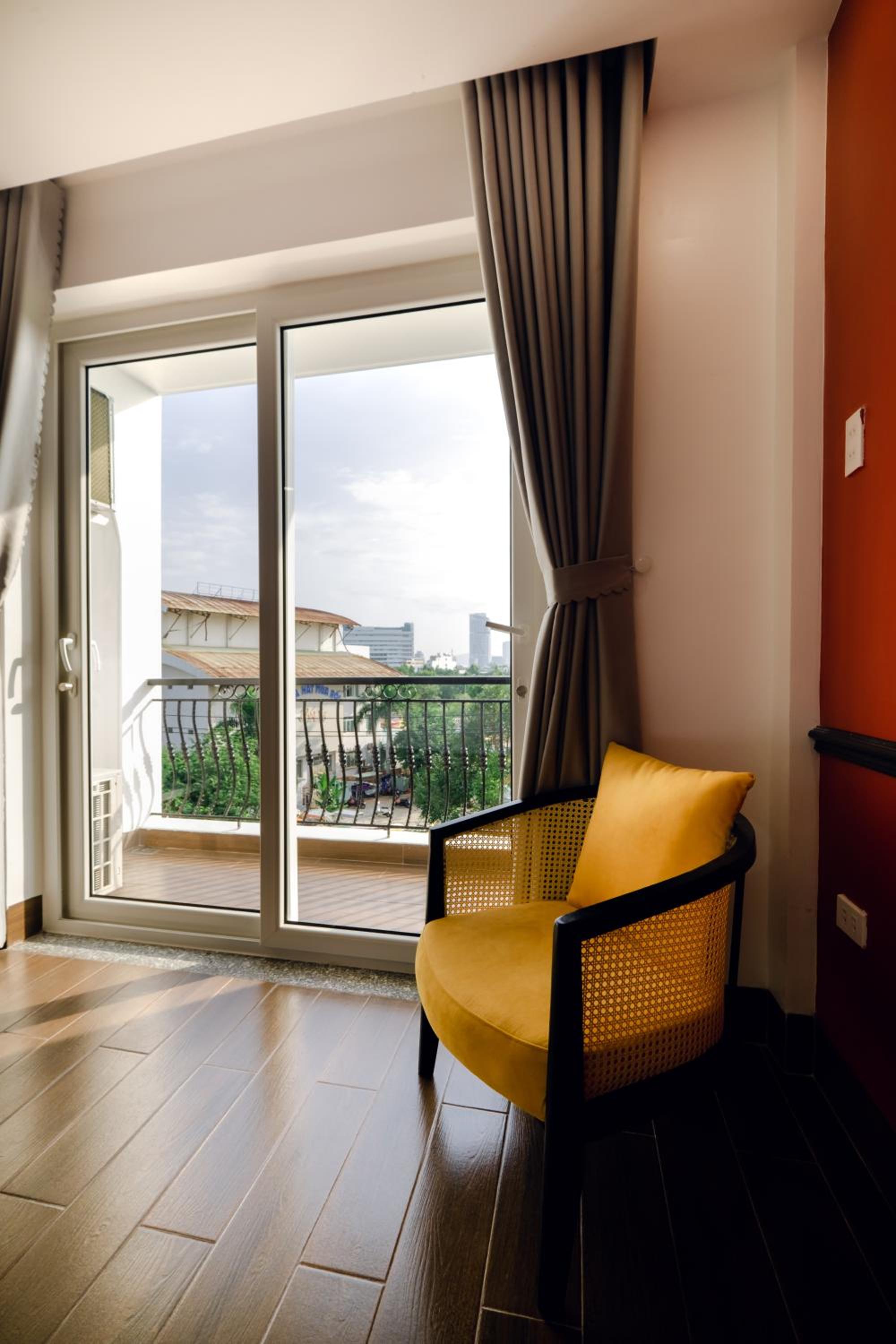 King Room with Balcony photo 3