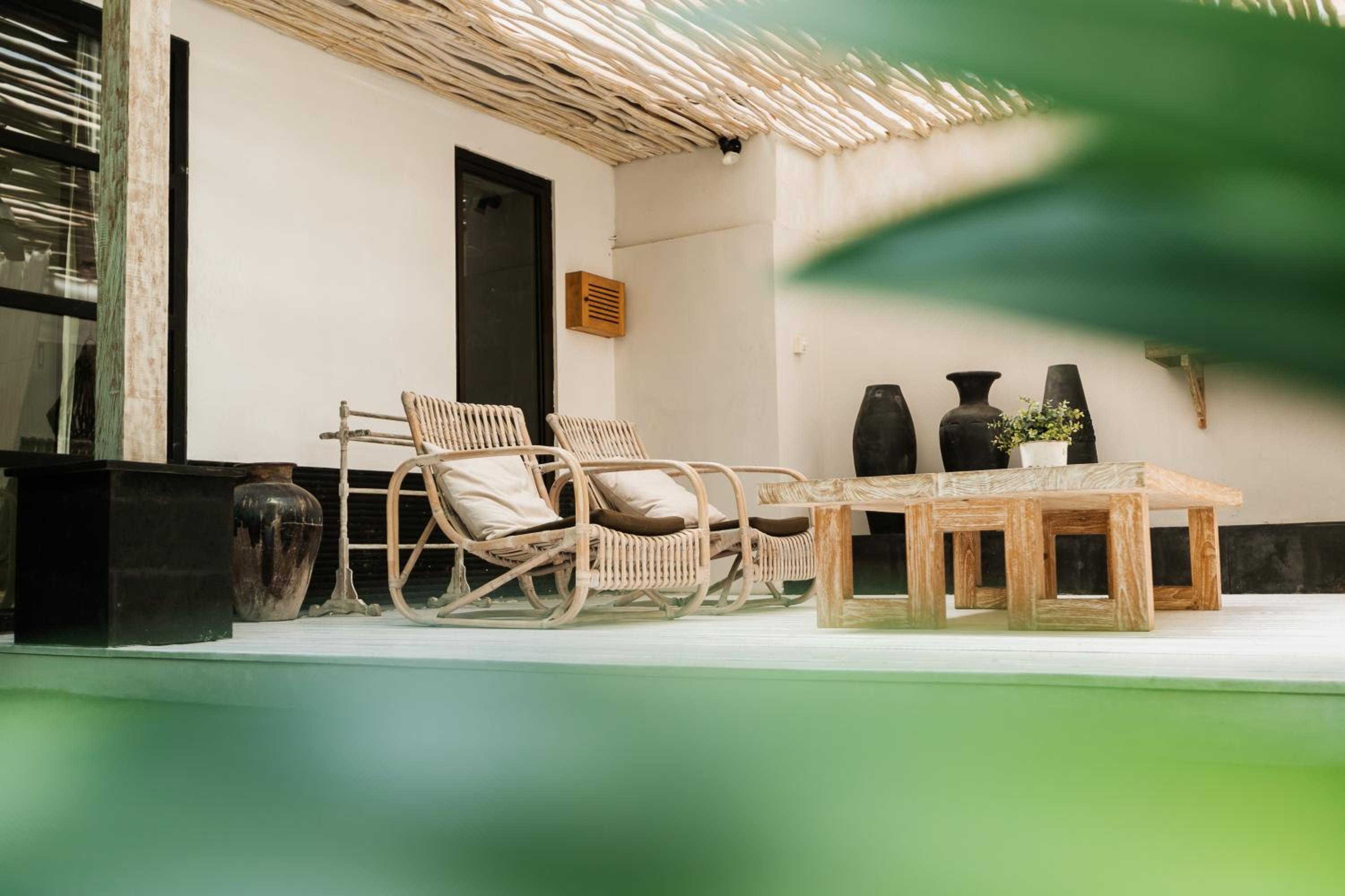 One-Bedroom Villa with Private Garden  - Photo 2