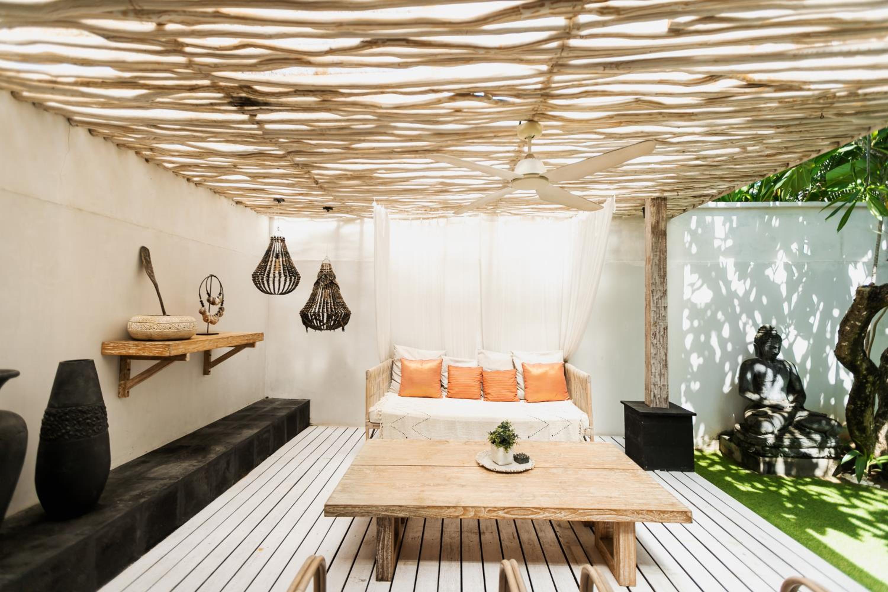 One-Bedroom Villa with Private Garden  - Photo 15