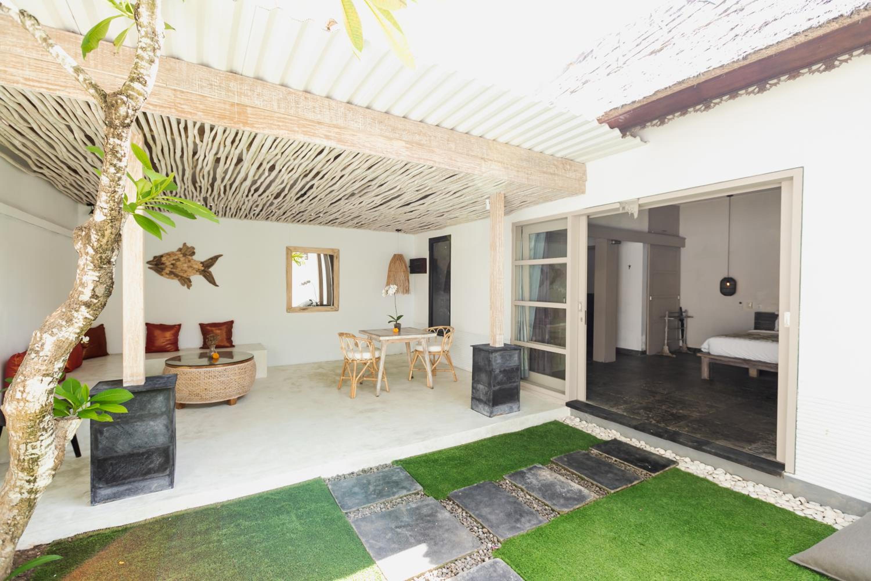 One-Bedroom Villa with Private Garden  - Photo 9