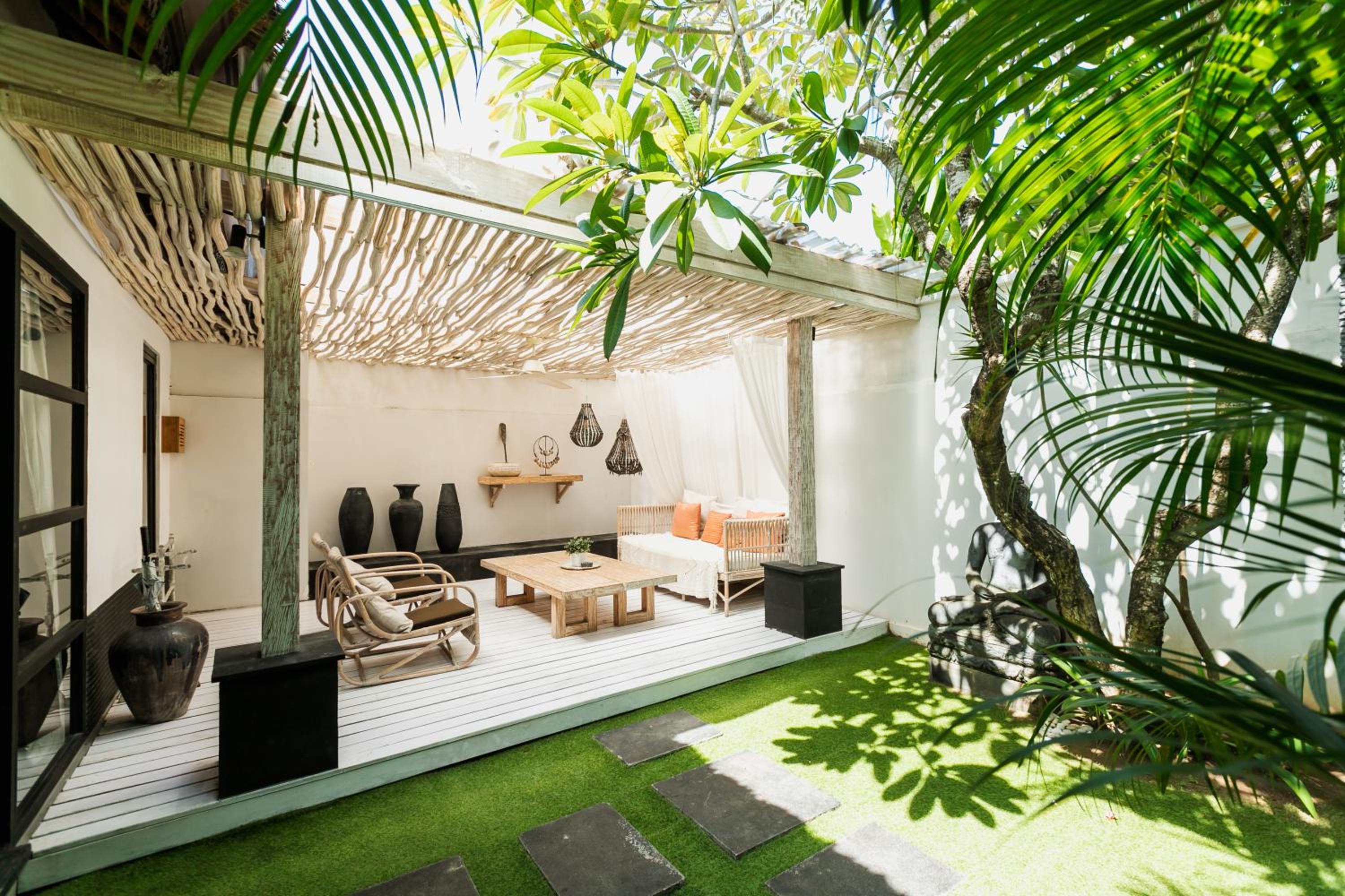 One-Bedroom Villa with Private Garden  - Photo 5