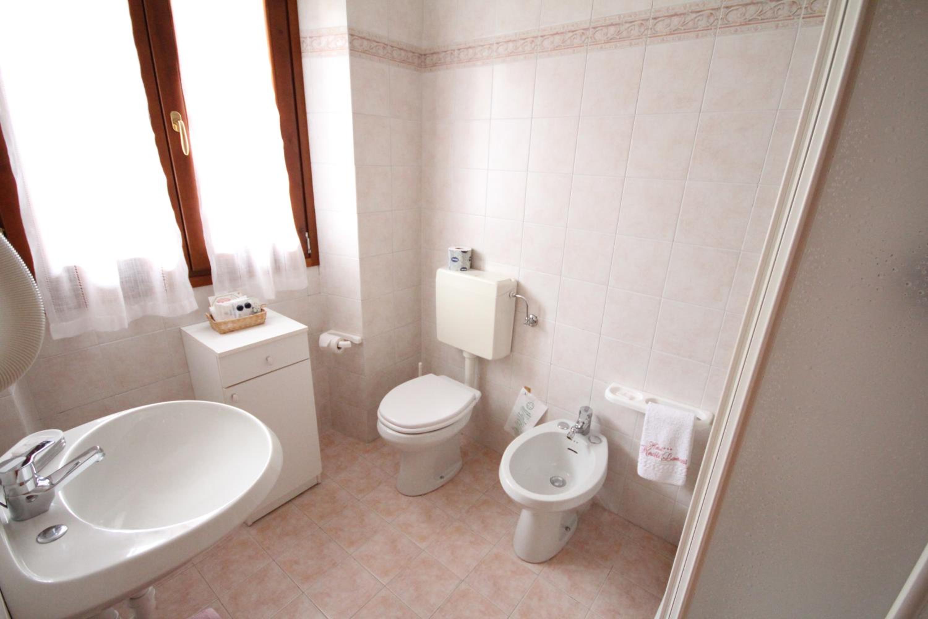 Double or Twin Room with Terrace photo 3