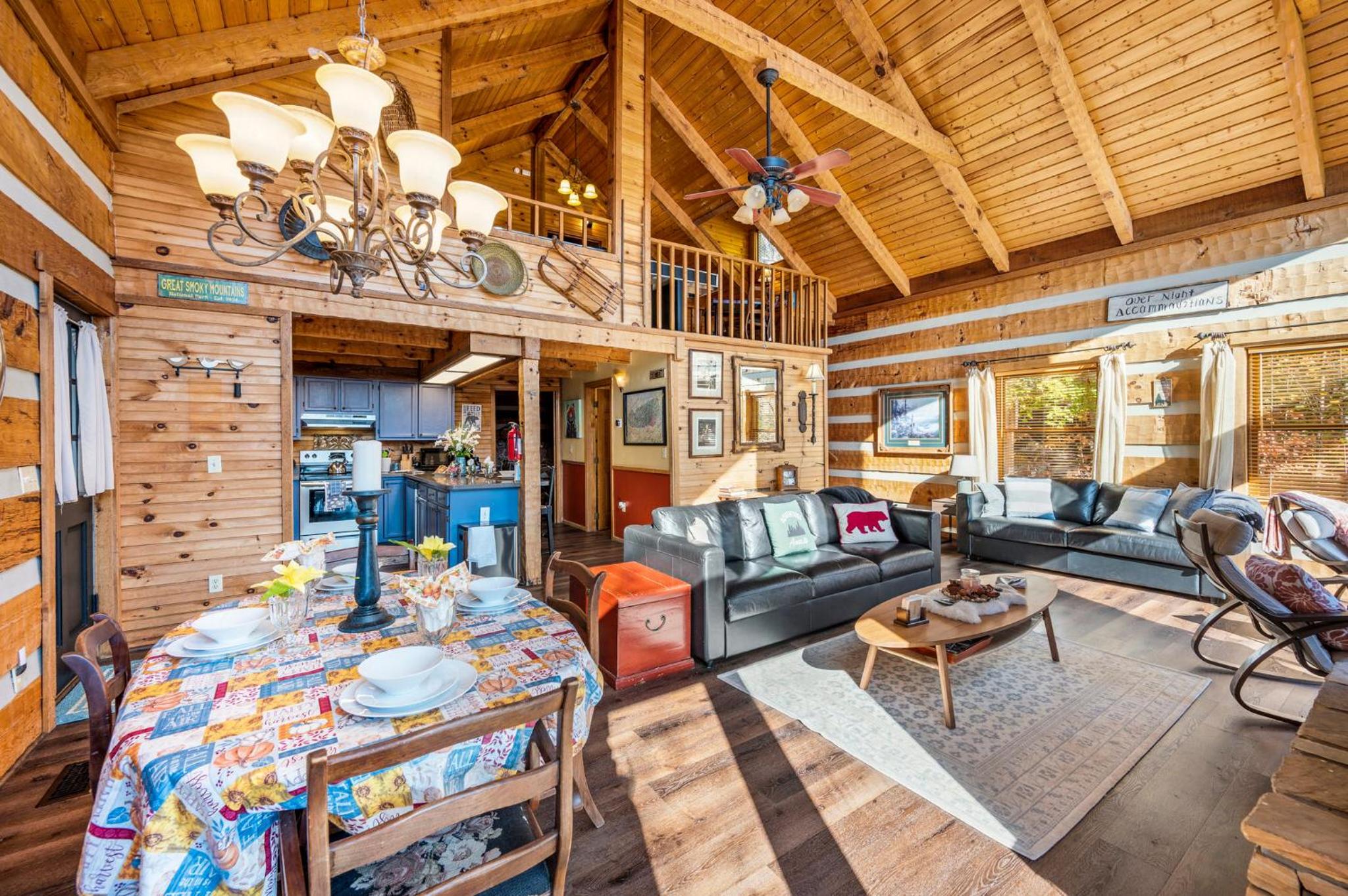 Three-Bedroom House - Photo 33