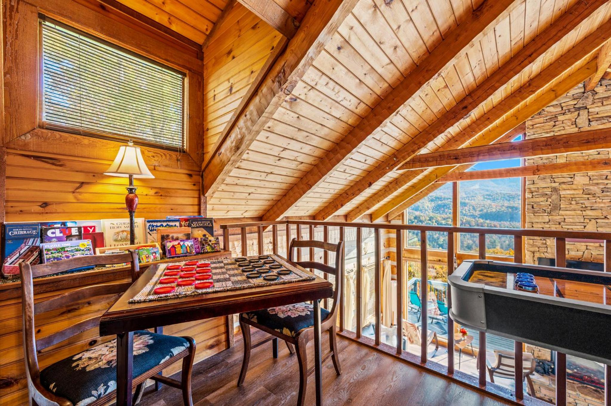 Three-Bedroom House - Photo 31