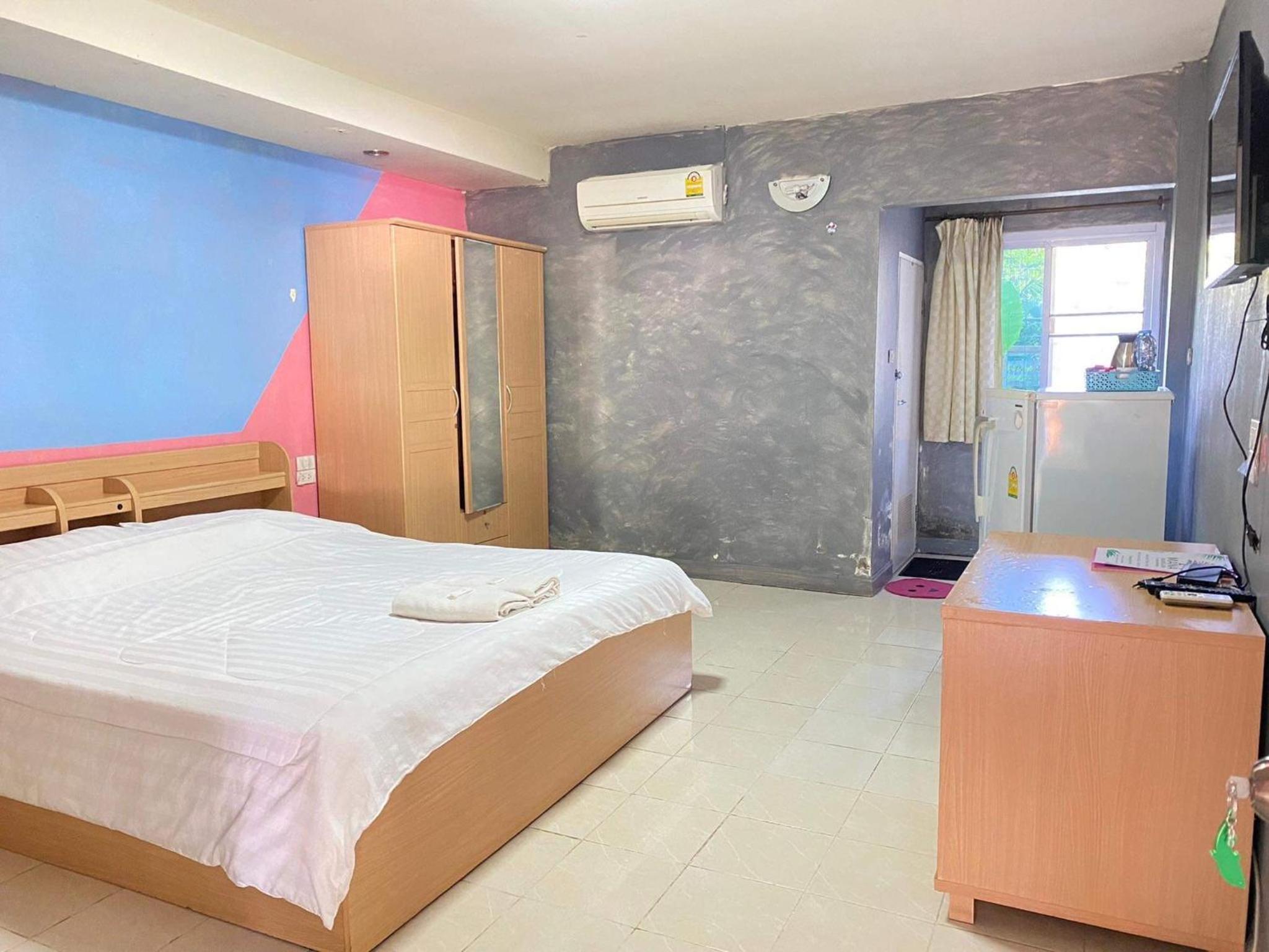 Standard Double Room - Photo 4