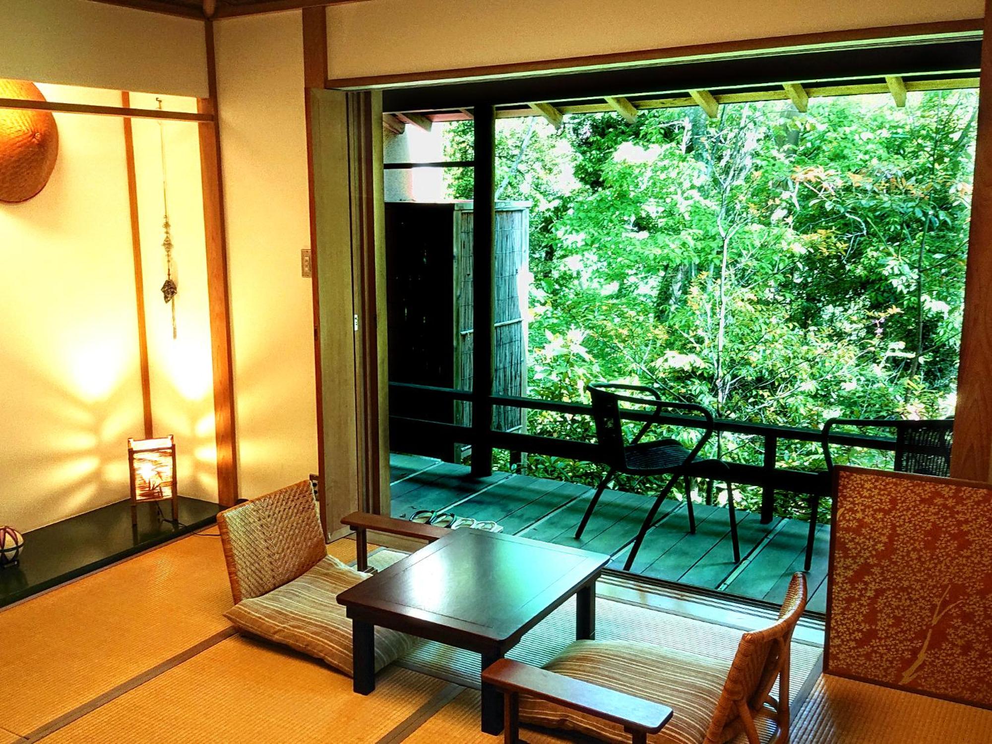 Japanese-Style Standard Twin Room B with Toilet - Non-Smoking - Adult Only photo 1