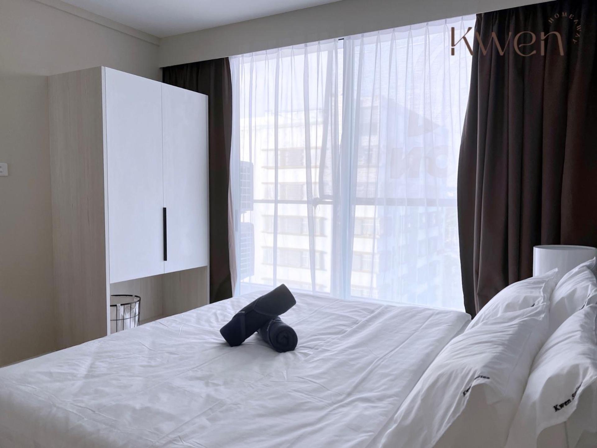 Three-Bedroom Suite - Photo 31
