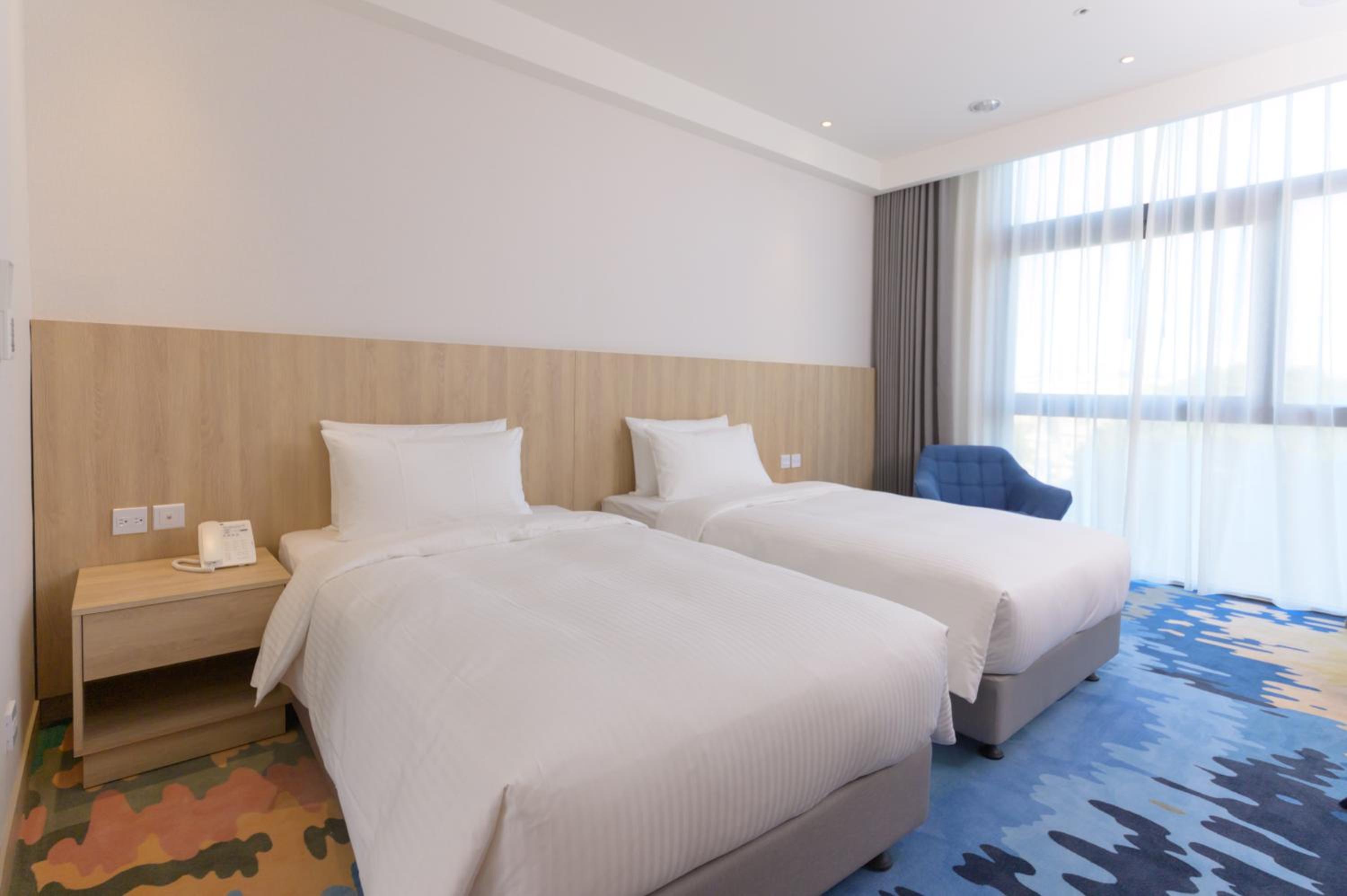 Twin Room - Photo 3