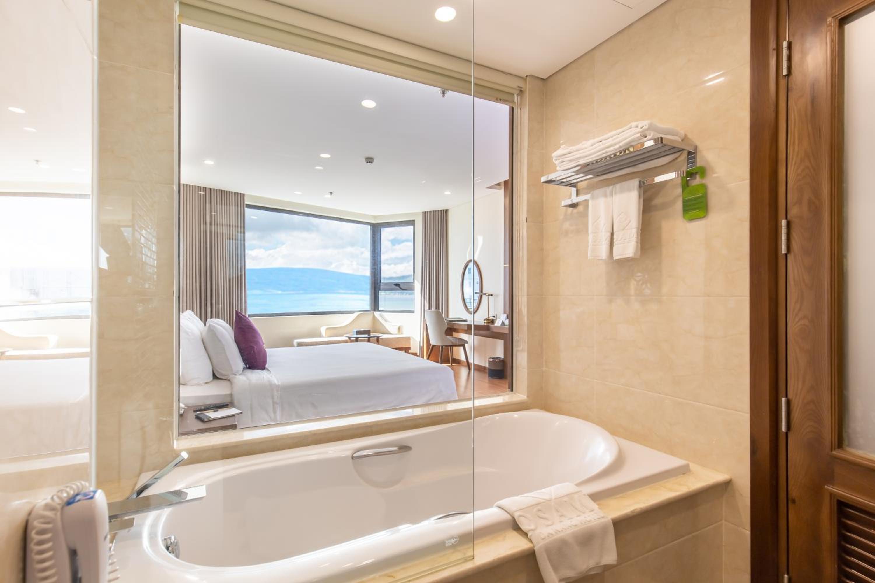 Grand Double Room , Partial Ocean View with Afternoon Tea Per Stay photo 2