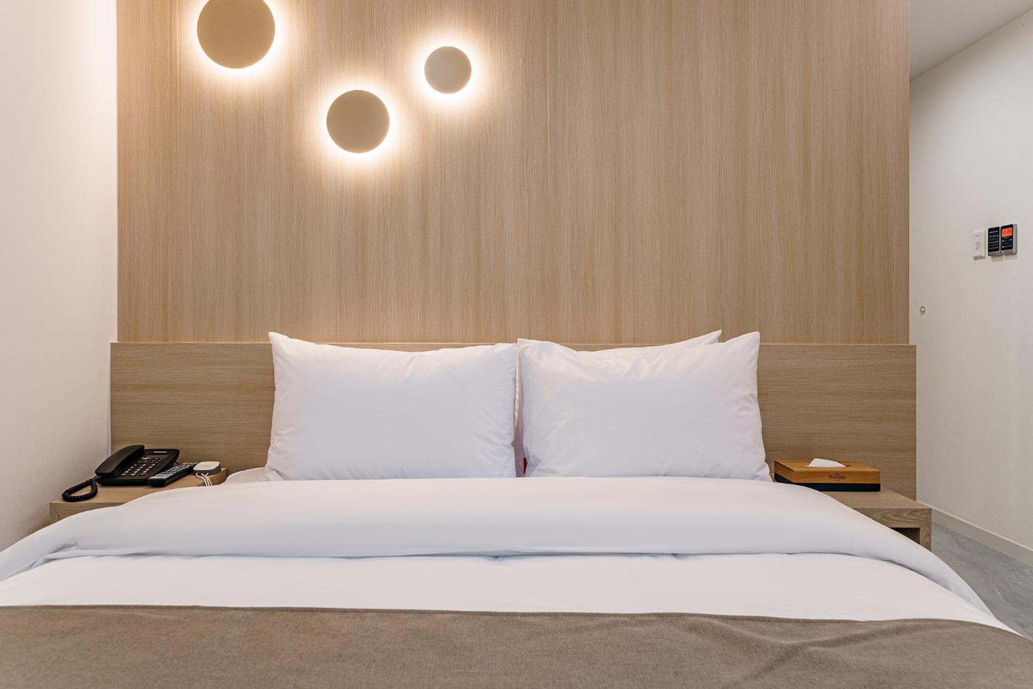 Deluxe Double Room - Photo 1