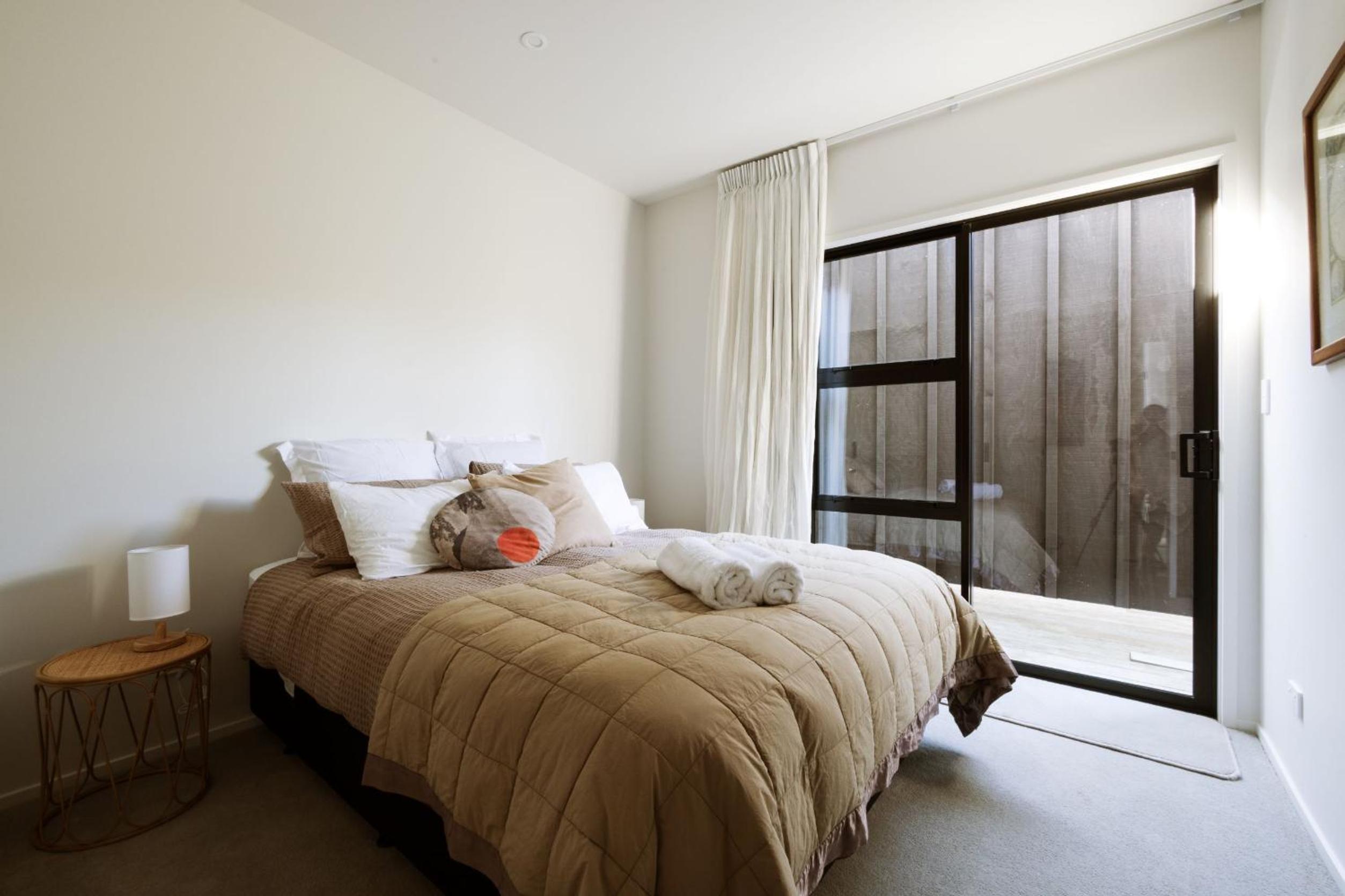 Four-Bedroom House - Photo 4