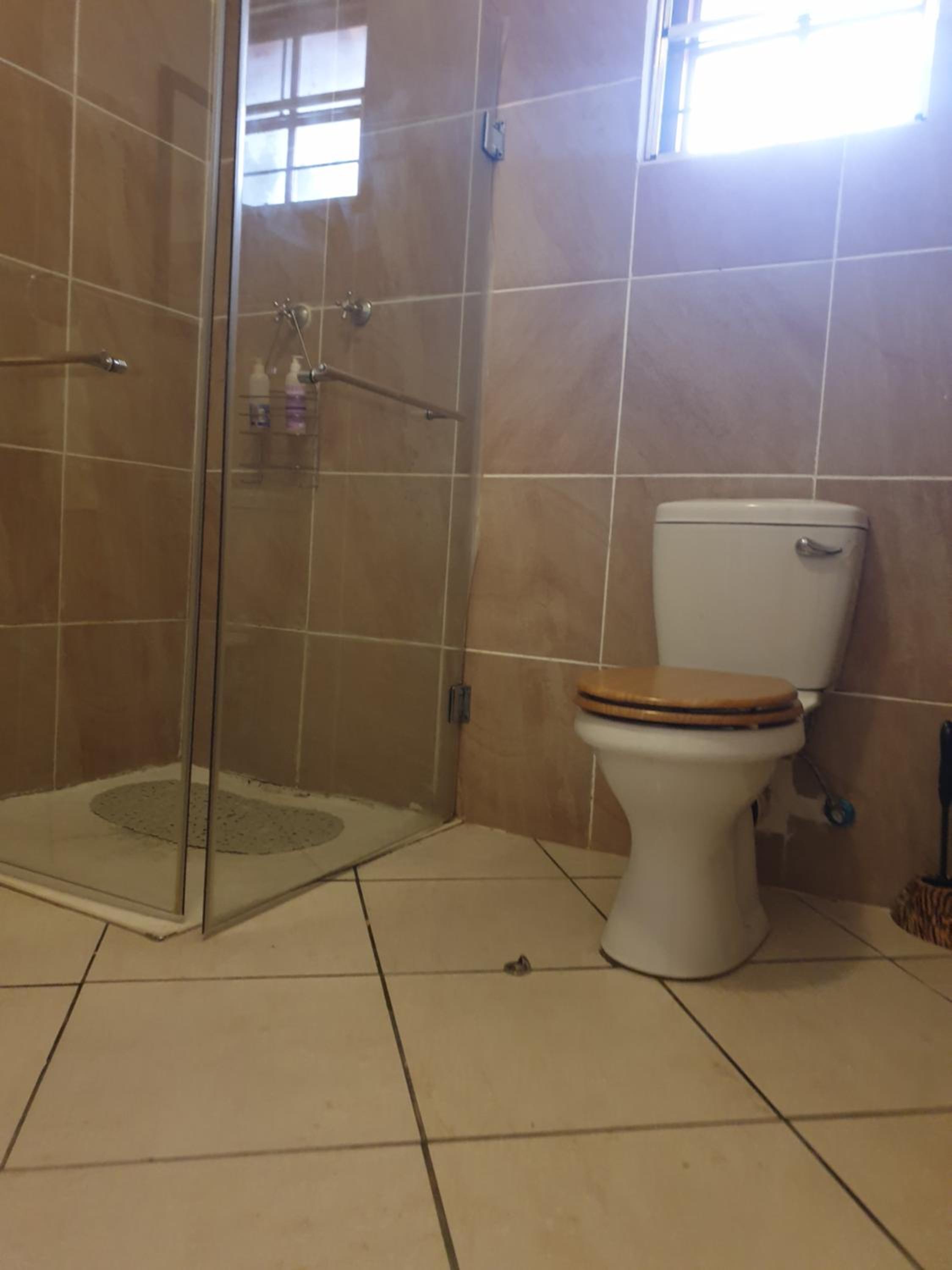 Triple Room with Garden View photo 2