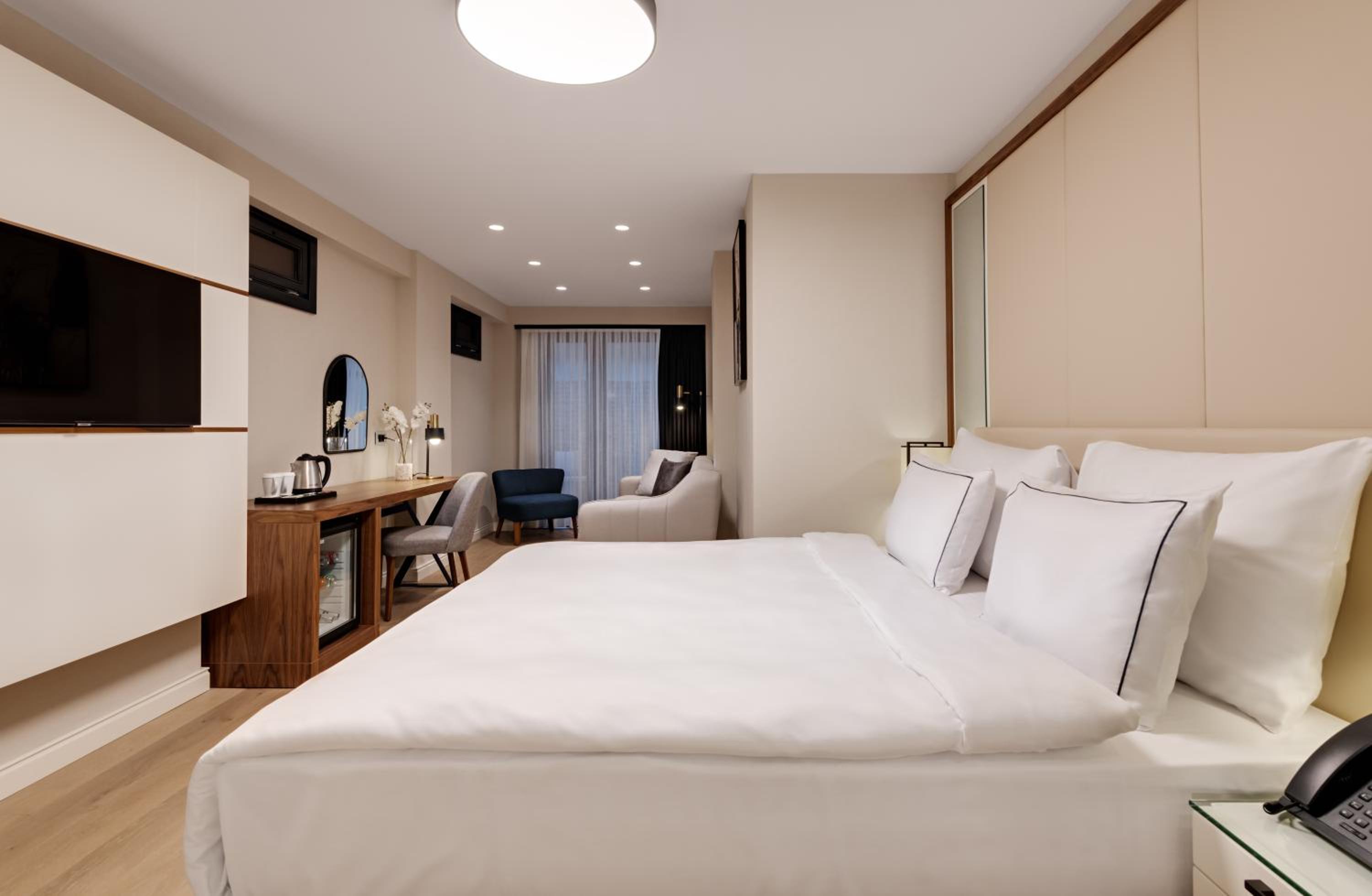 Junior Suite with Garden