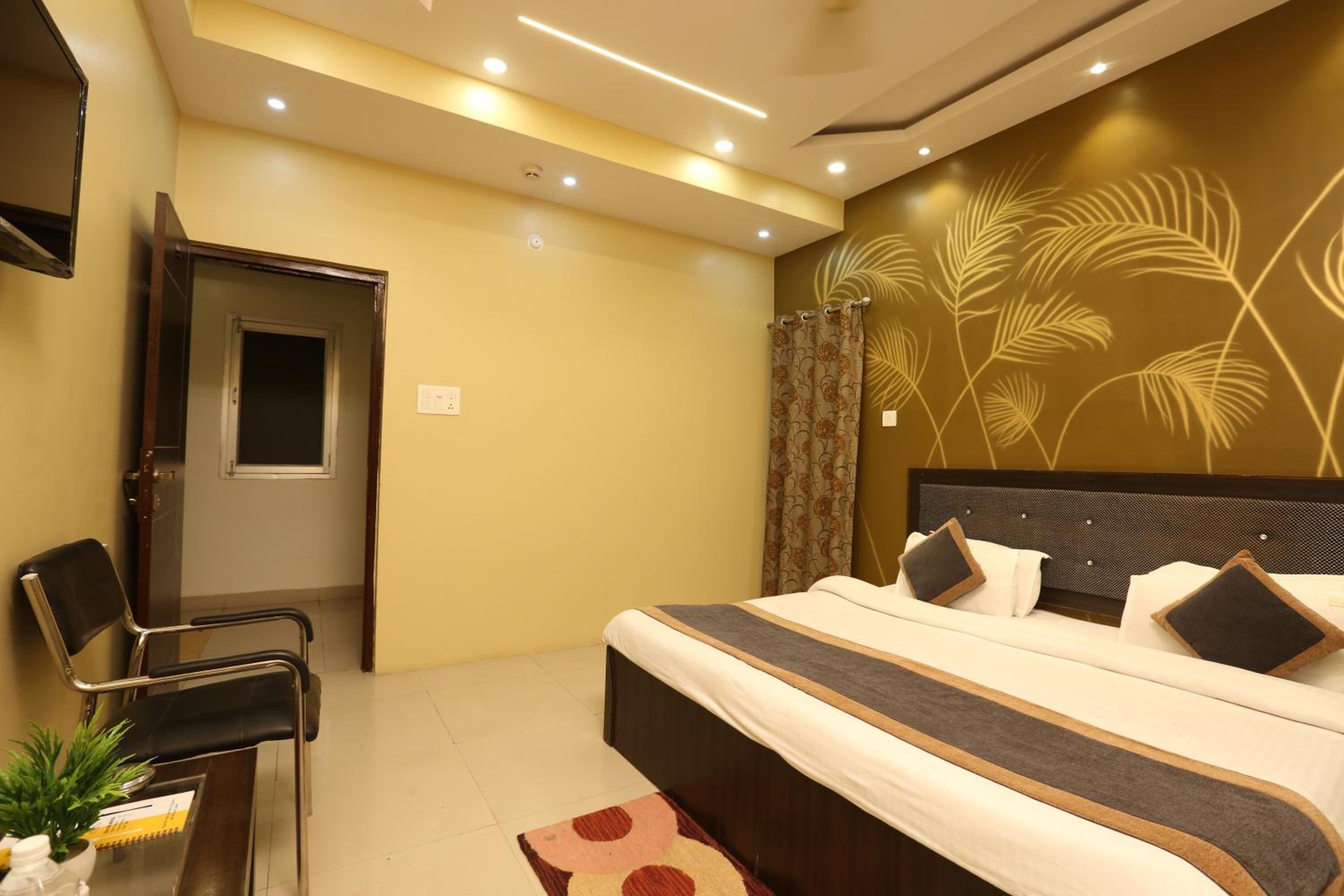 Superior Double Room - Photo 2