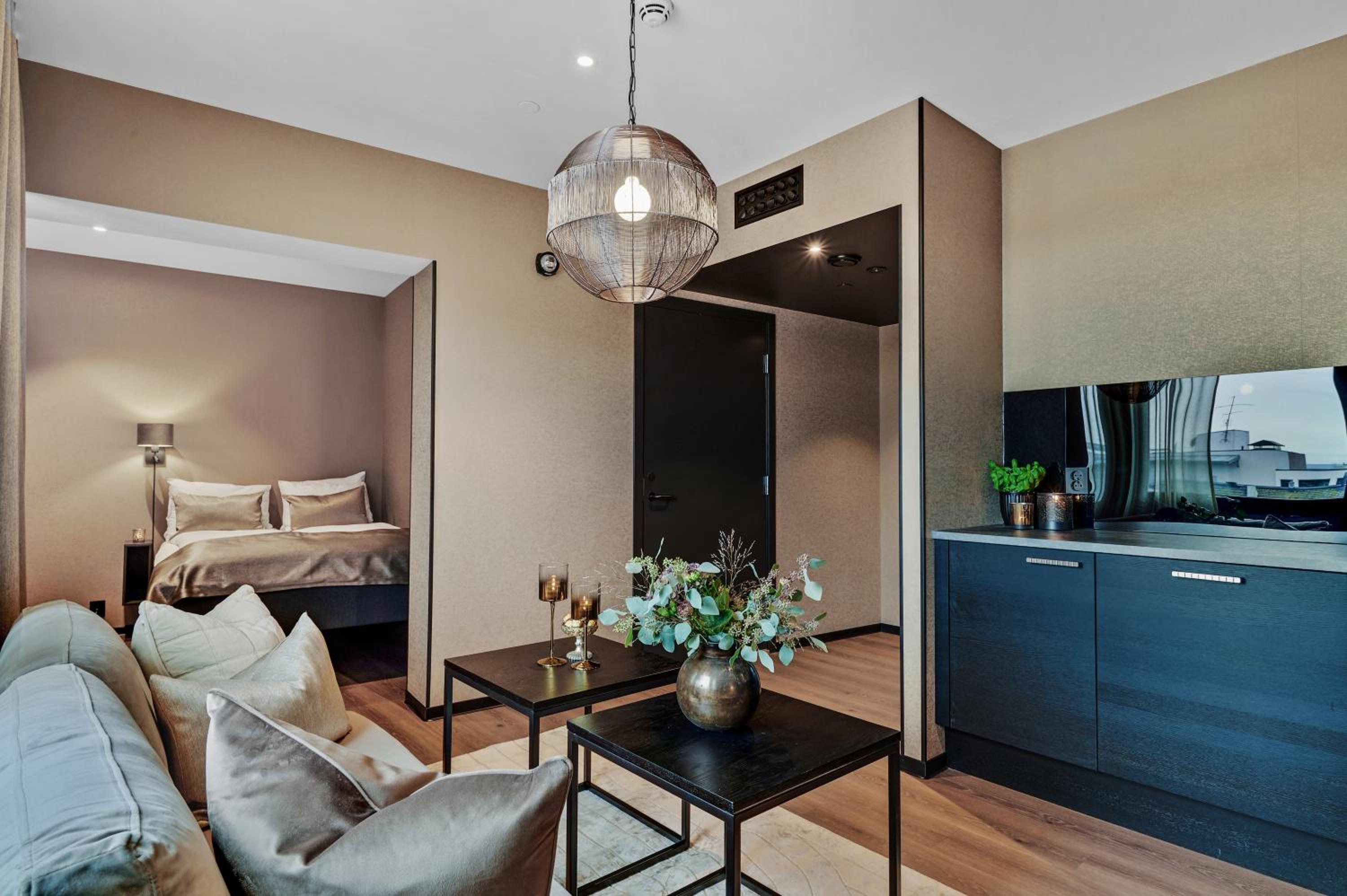 Studio Apartment photo 2