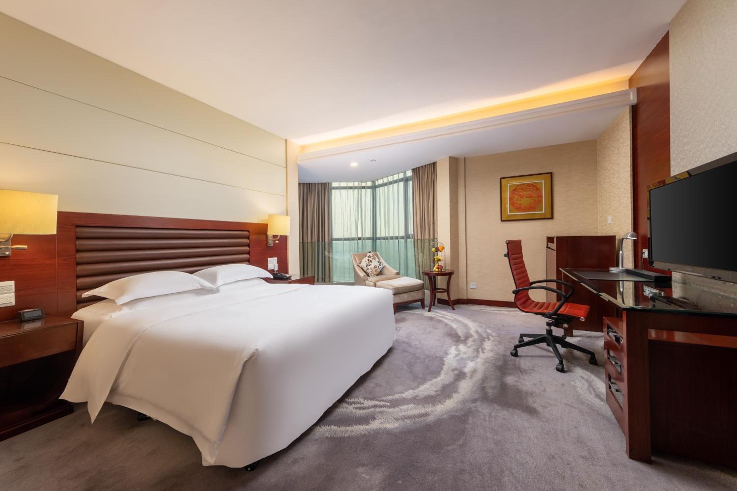 Premium King Room - Lounge Access photo 1