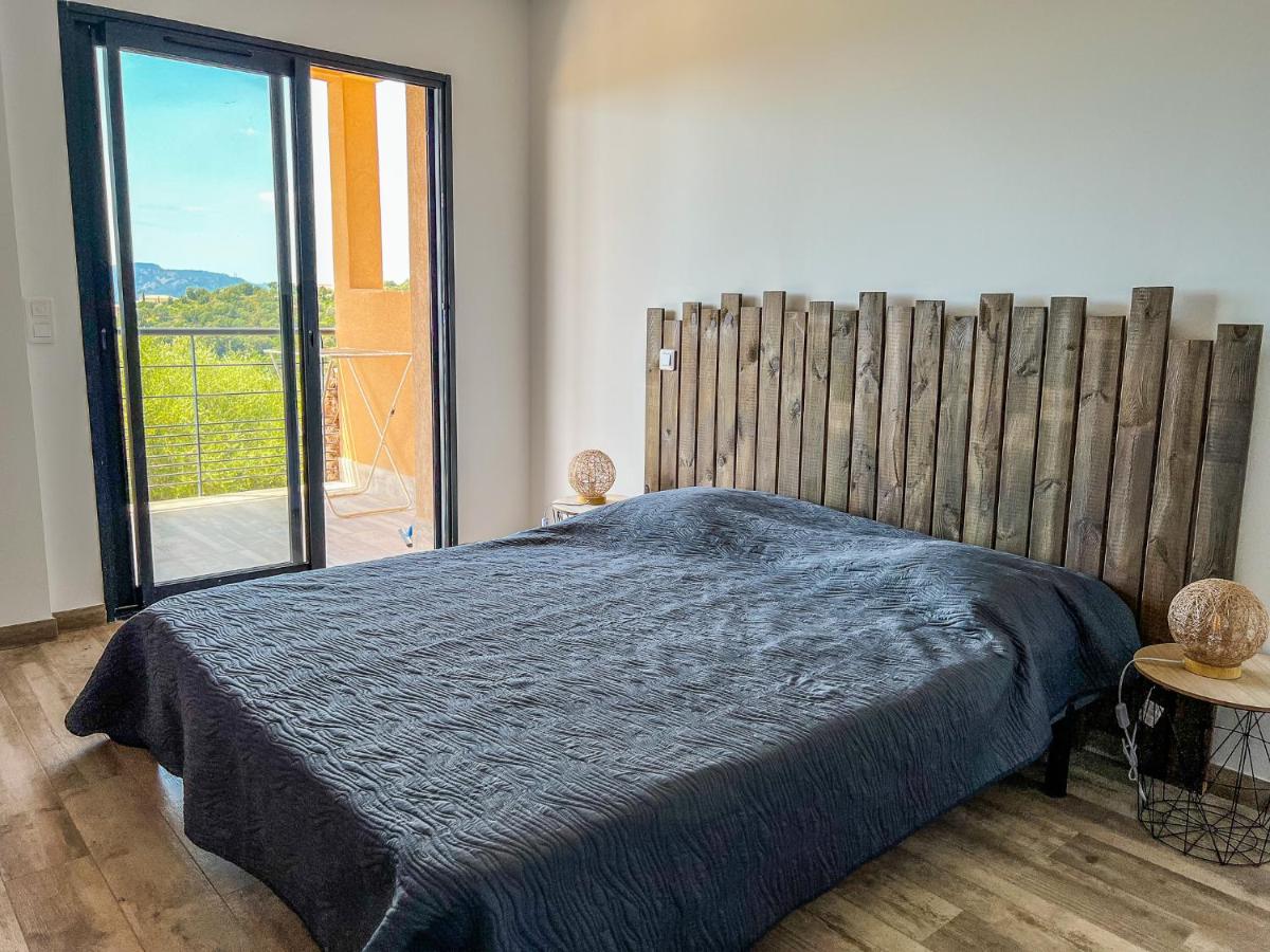 Three-Bedroom Villa Premium with Sea View photo 2