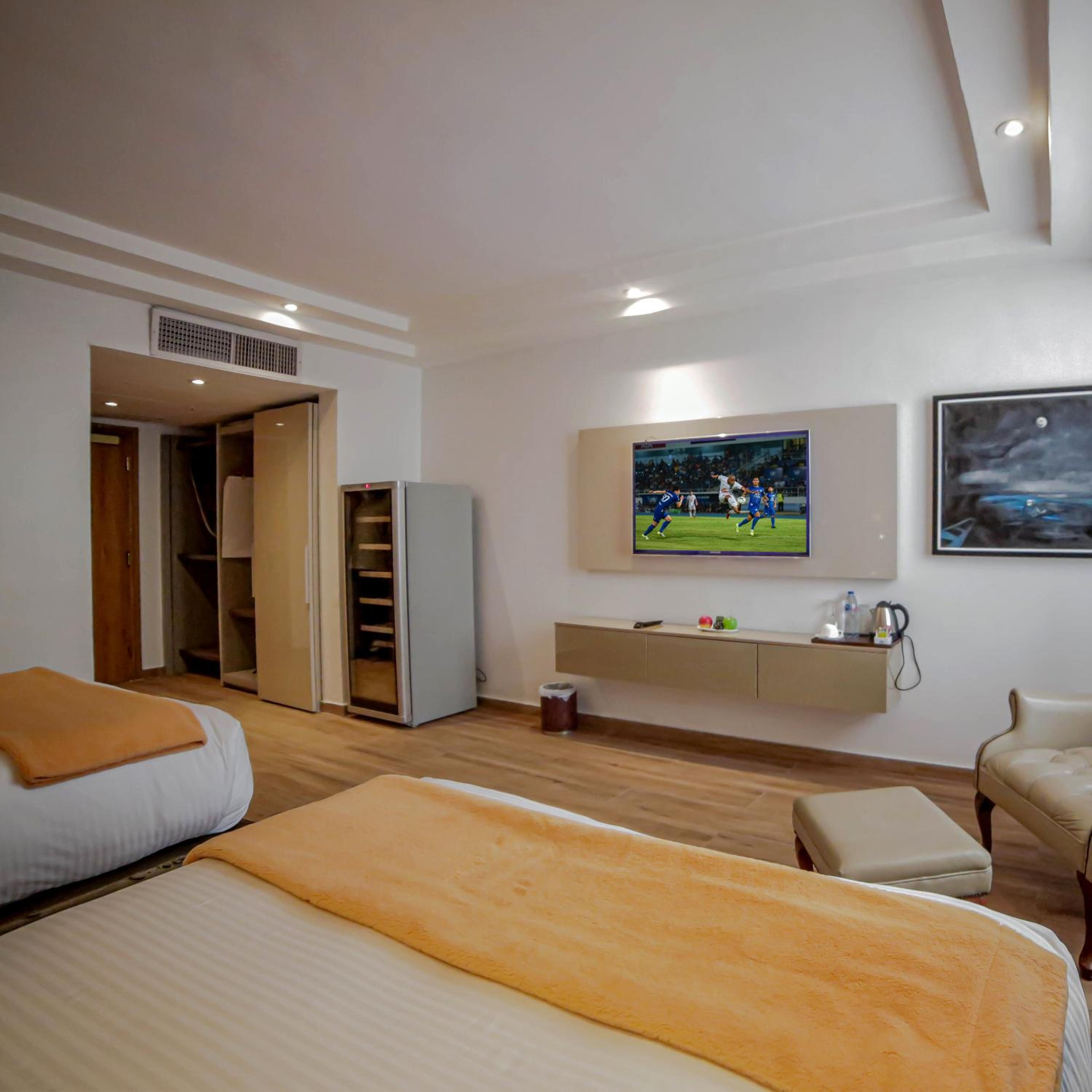 Deluxe Twin Room - Photo 4